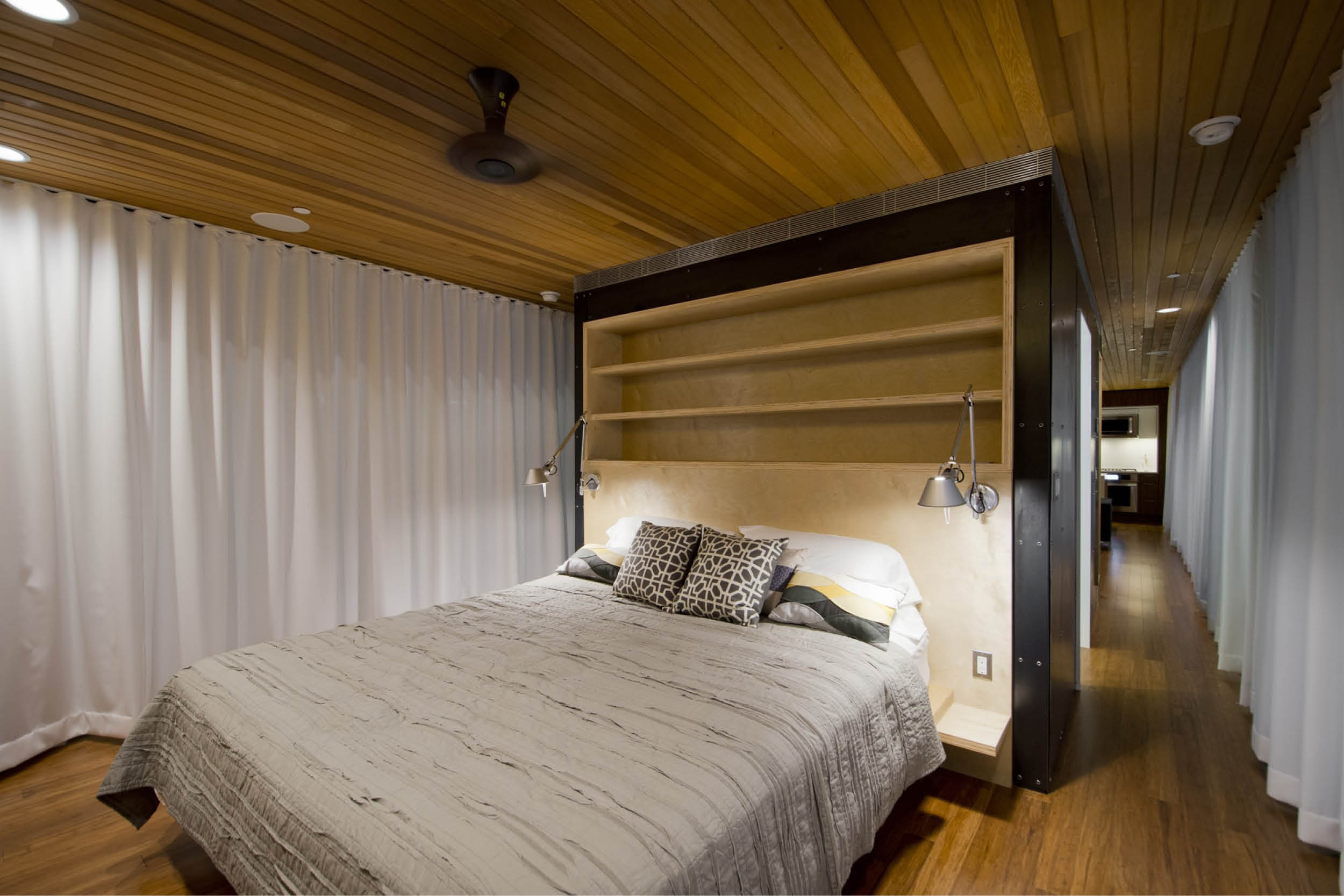 Modern Modular Prefab Cabin House | Greenbuild | Philadelphia | Bedroom Cedar Ceiling Built In Bed Sliding Doors Black Steel | RES4
