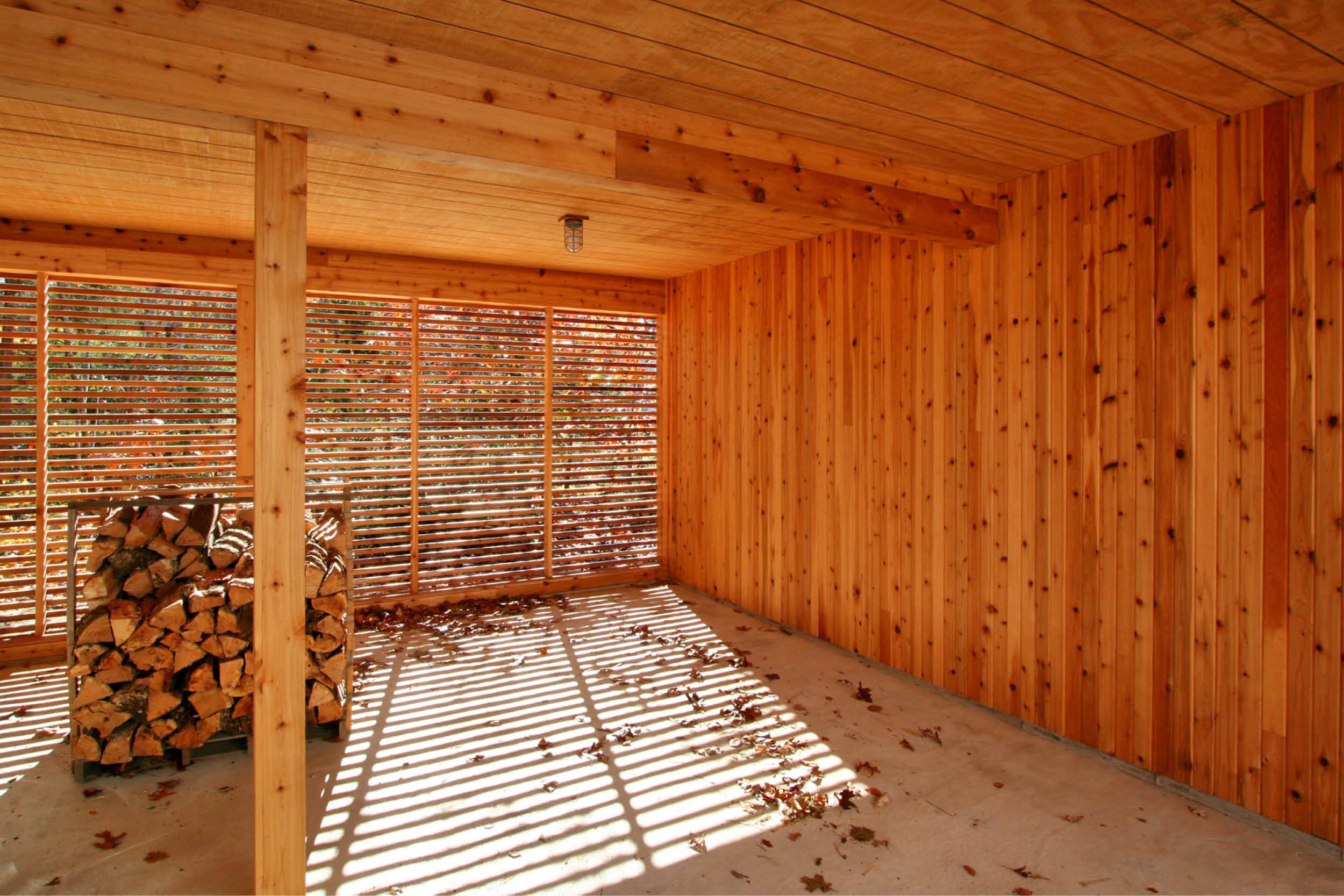 Modern Modular Prefab Peconic Bay House | Shinnecock Hills Hamptons New York | Screen Porch Cedar Siding Ceiling Ipe Deck | RES4