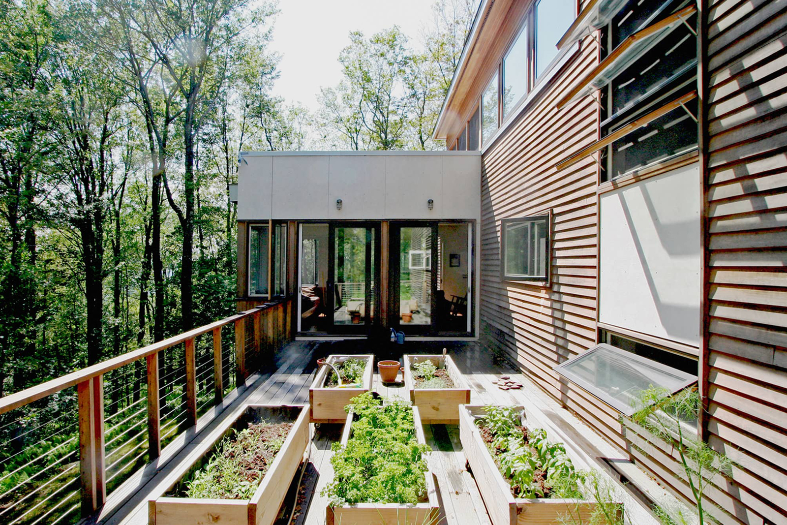 res4-resolution-4-architecture-modern-modular-house-prefab-harmony-hill-exterior-gardern.jpg