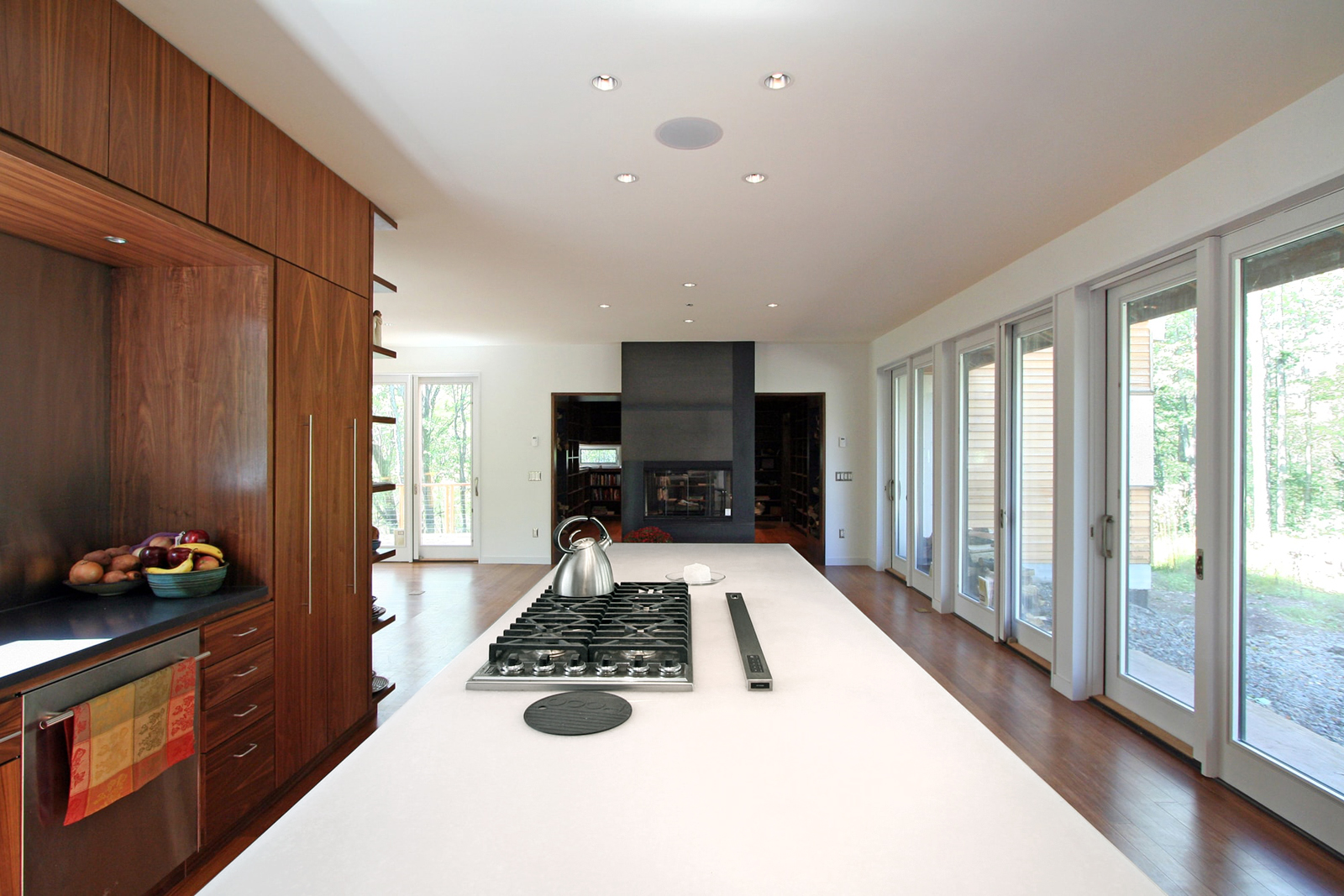 res4-resolution-4-architecture-modern-modular-house-prefab-harmony-hill-interior-kitchen-island-millwork-fireplace.jpg