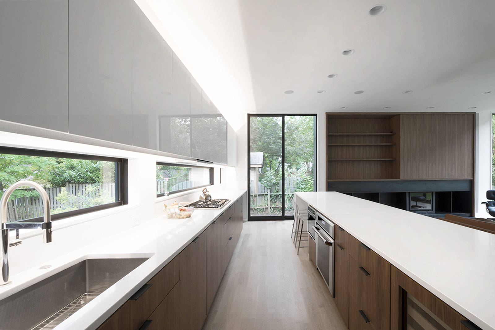 04-res4-resolution-4-architecture-modern-residential-north-fillmore-house-interior-kitchen-dining.jpg