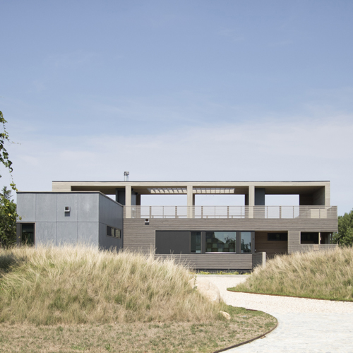 res4-resolution-4-architecture-modern-modular-prefab-north-fork-bluff-house-index.jpg