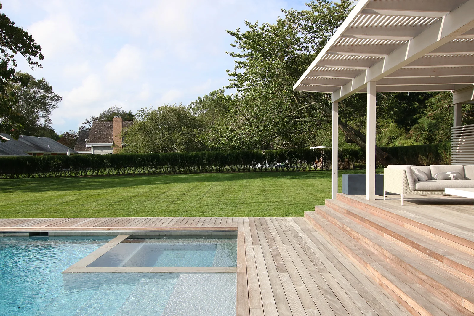  Bridgehampton House 