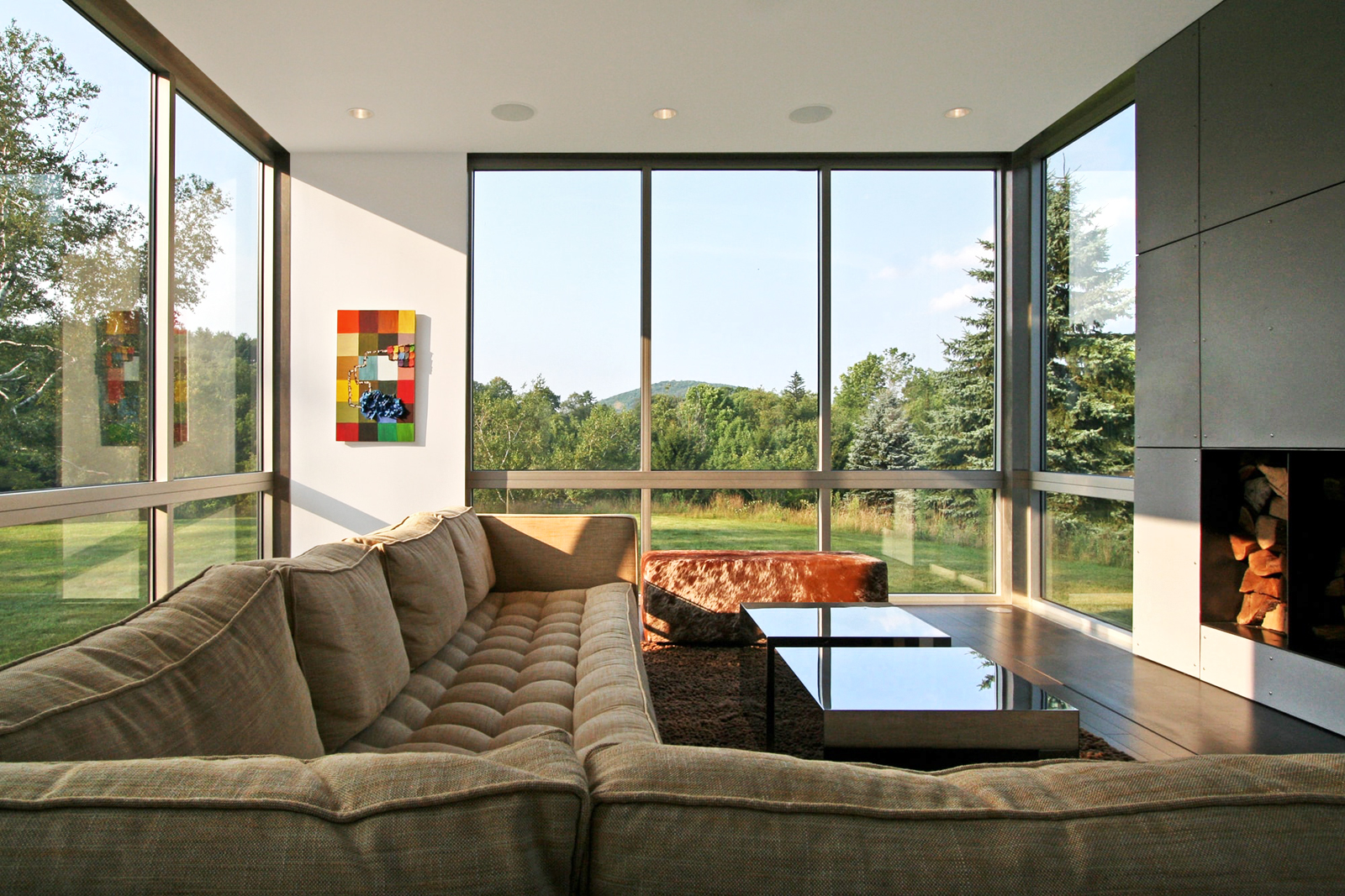 res4-resolution-4-architecture-modern-modular-home-prefab-house-on-sunset-ridge-living-01.jpg