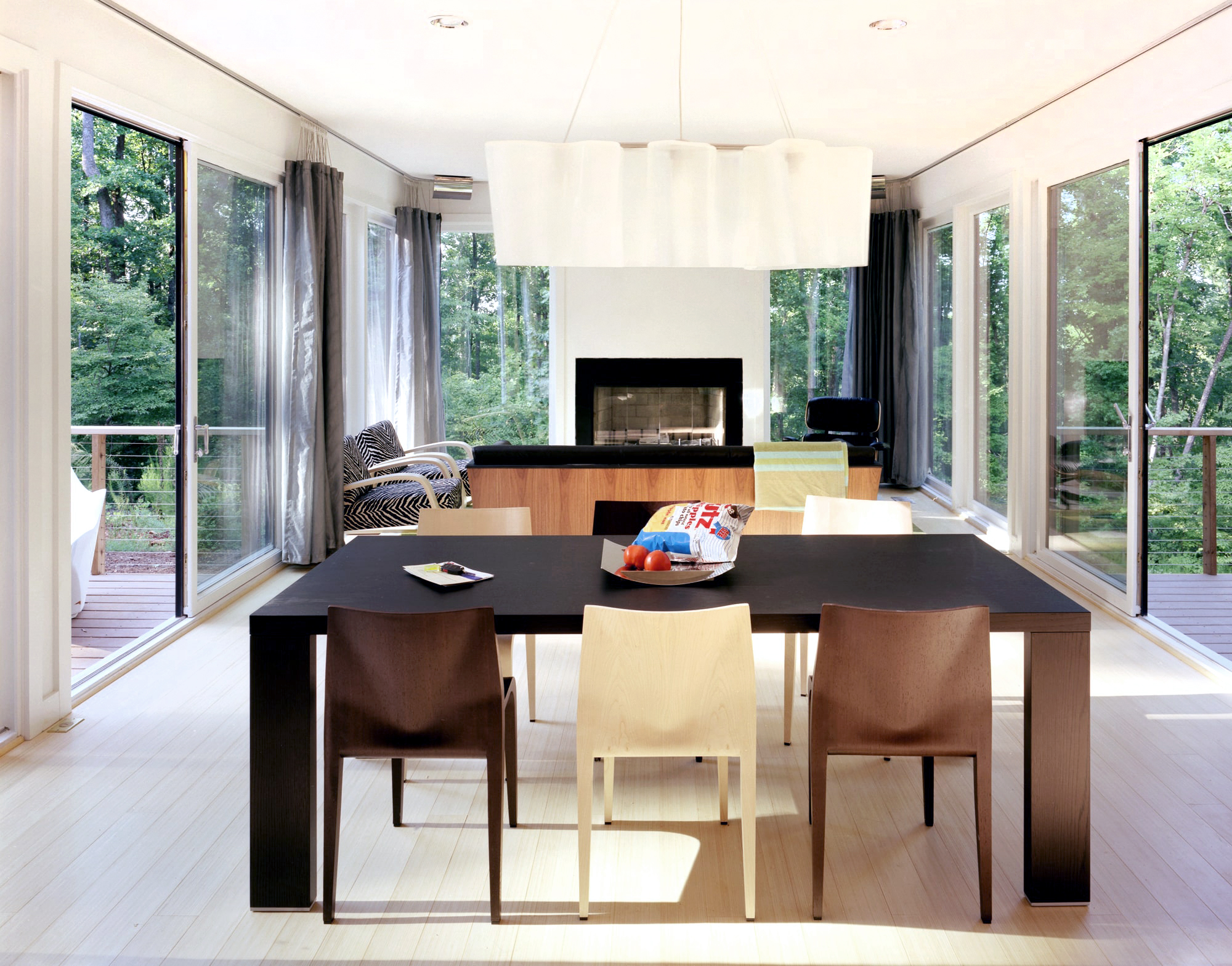 res4-resolution-4-architecture-modern-modular-home-prefab-dwell-home-living-room.jpg