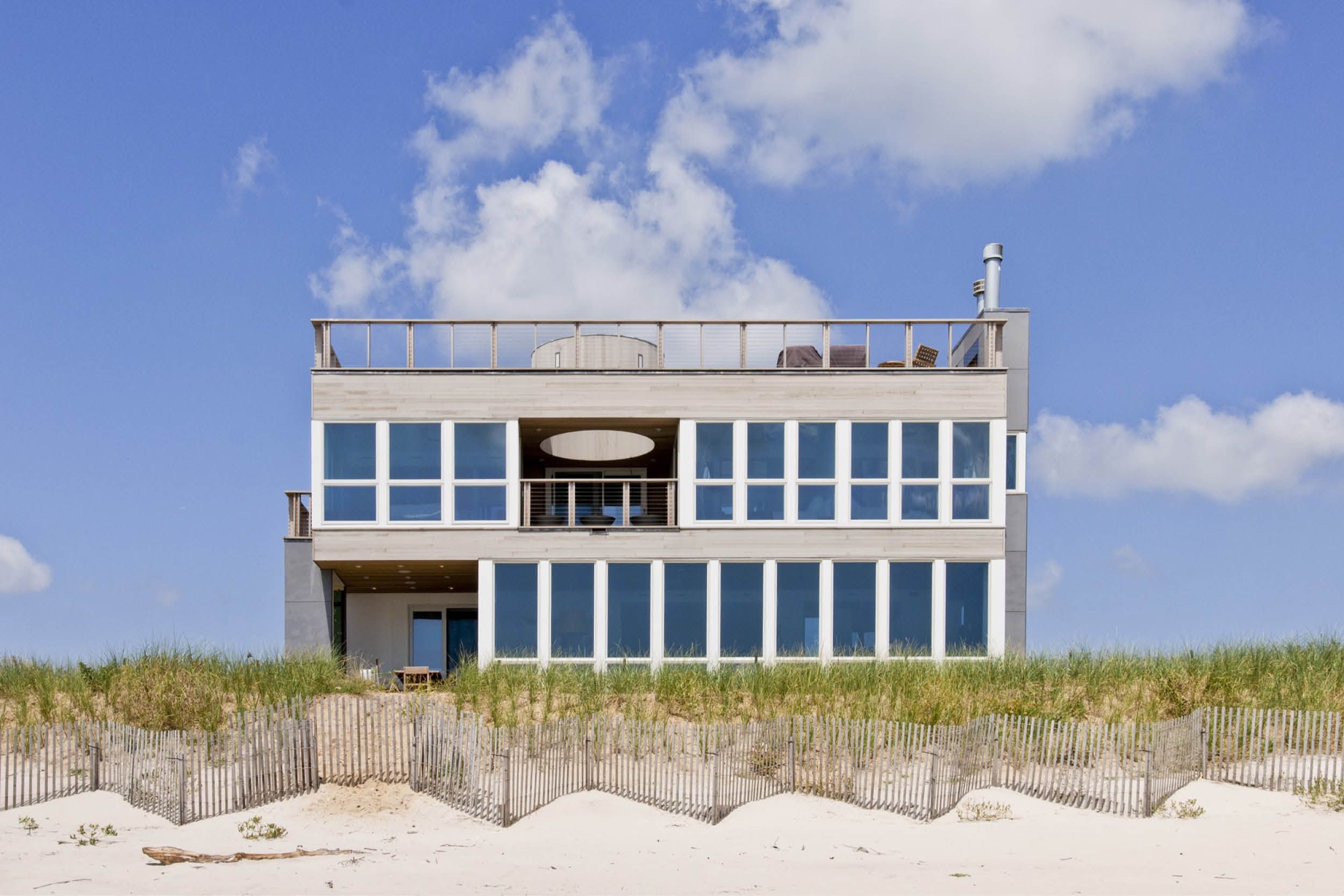 06-res4-resolution-4-architecture-modern-modular-home-prefab-dune-road-beach-house-exterior.jpg