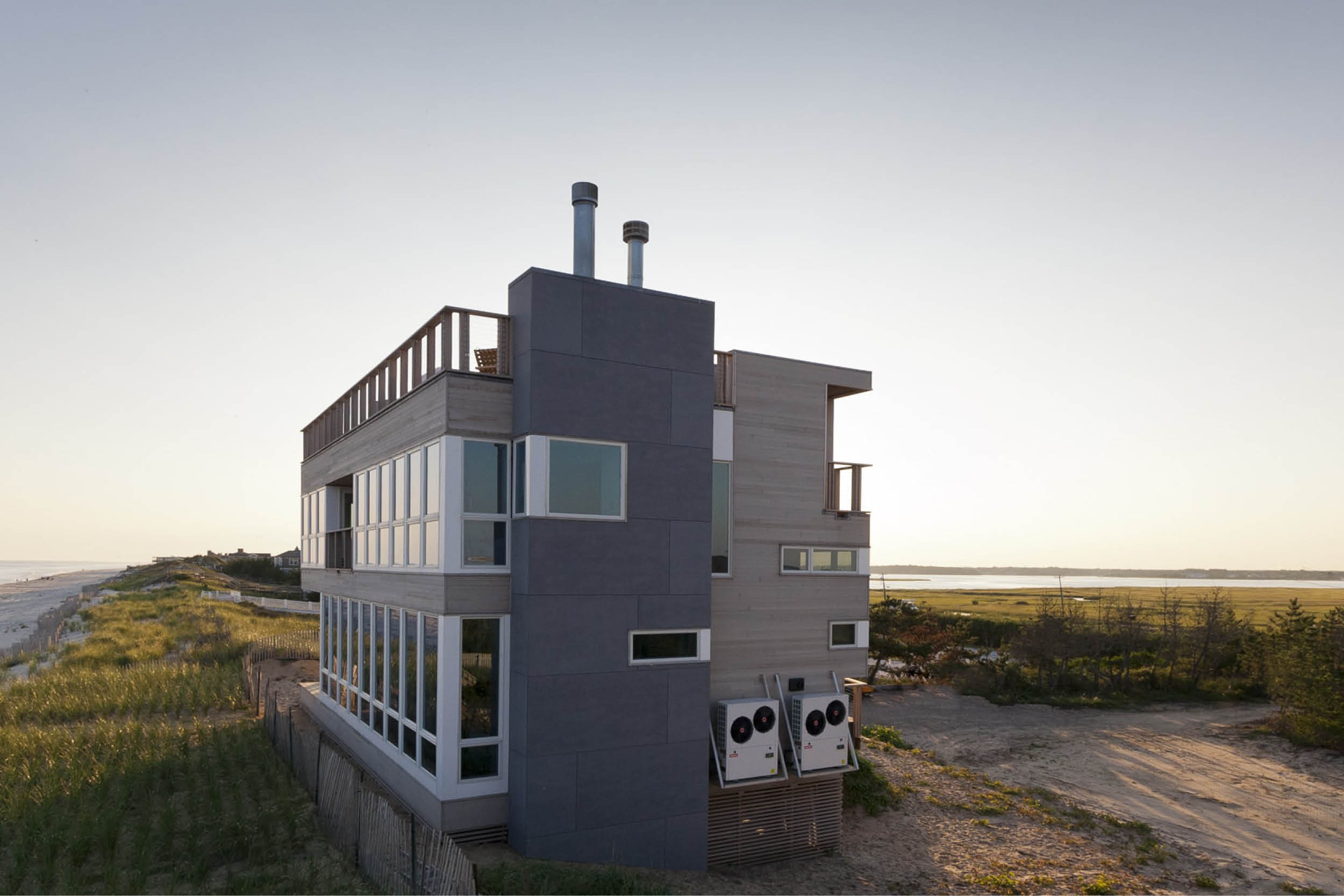 03-res4-resolution-4-architecture-modern-modular-home-prefab-dune-road-beach-house-exterior.jpg