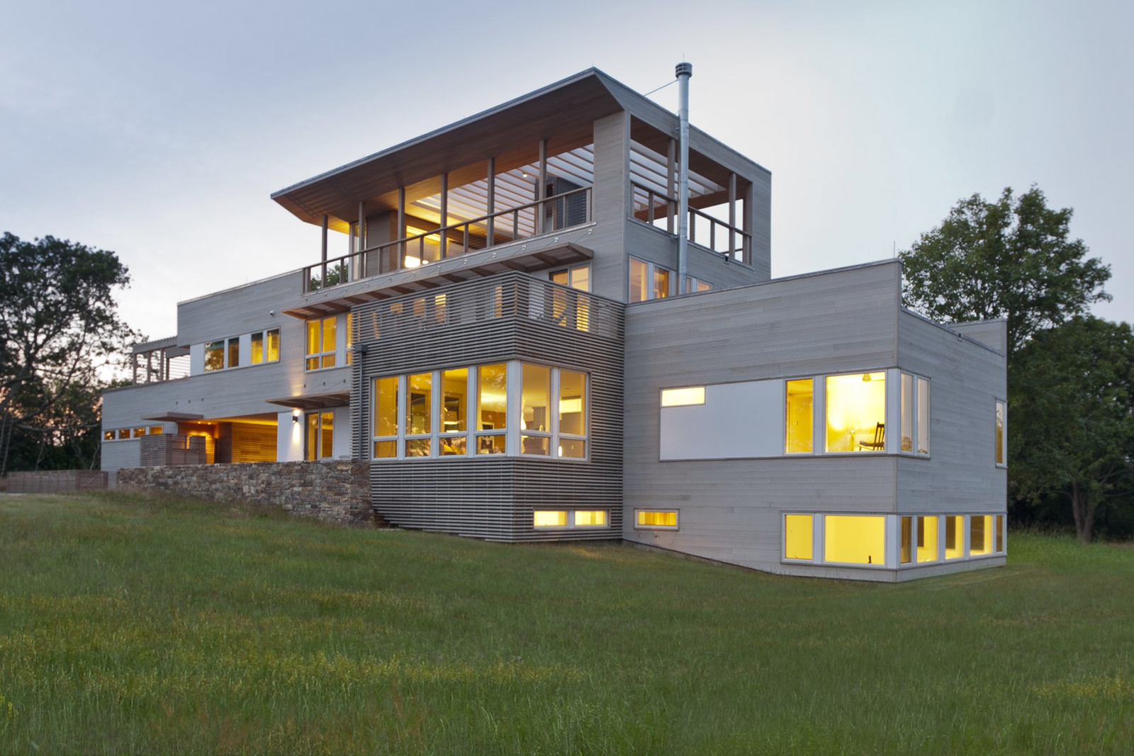 29-res4-resolution-4-architecture-modern-modular-home-prefab-house-fishers-island-exterior.jpg