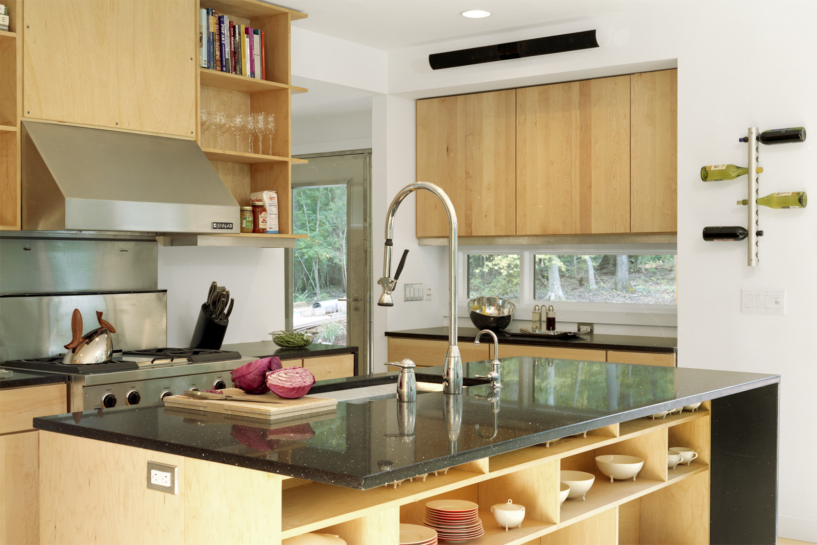 11-res4-resolution-4-architecture-modern-modular-house-prefab-dwell-home-interior-kitchen.jpg