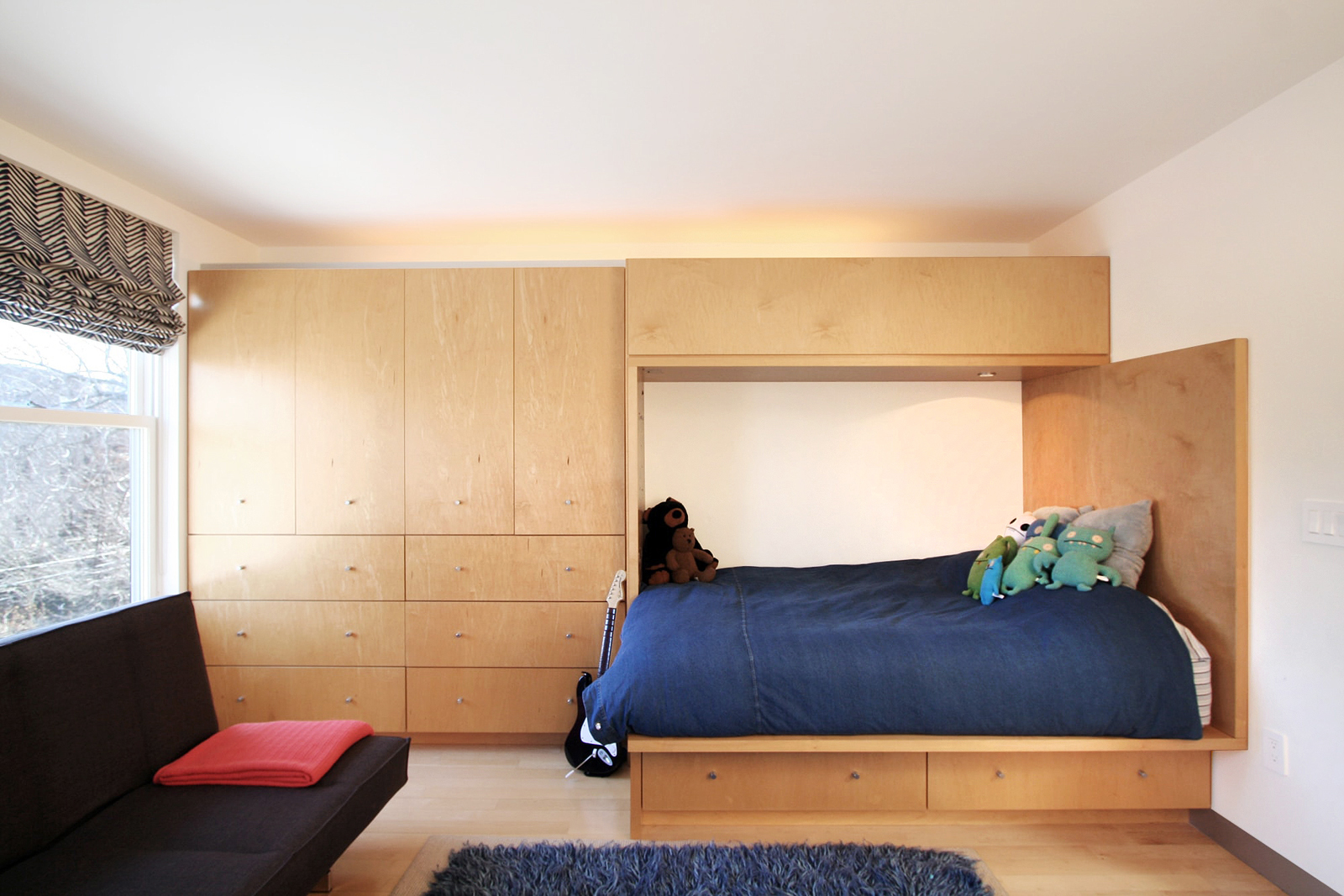 12-res4-resolution-4-architecture-modern-townhouse-residential-ewan-townhouse-interior-boys-bed-room.jpg