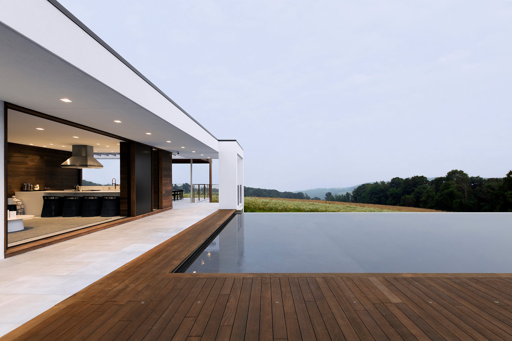 77_res4-resolution-4-architecture-millbrook-residence-modern-home-new-york-hudson-valley-custom-high-end-residential-pool-house-infinity-pool.jpg