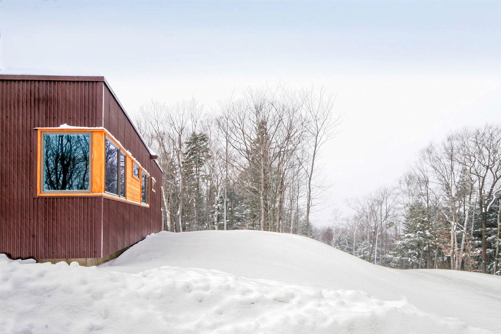 13-res4-resolution-4-architecture-modern-modular-home-prefab-house-vermont-cabin-exterior.jpg