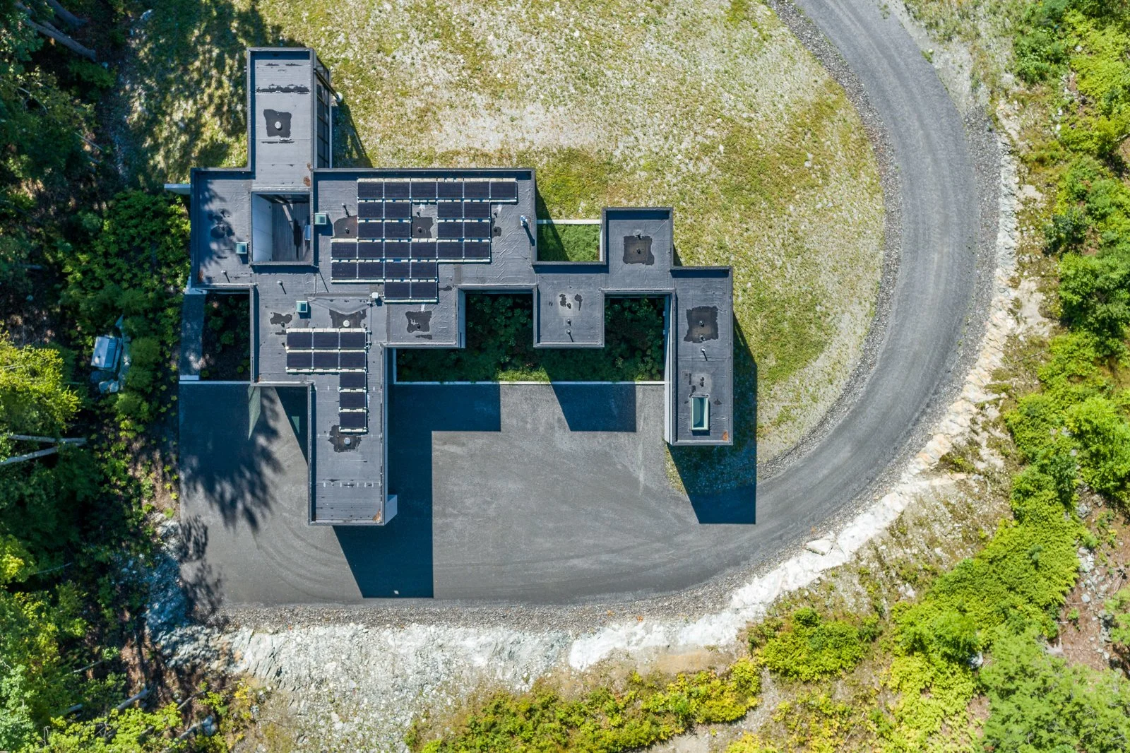 42-re4a-resolution-4-architecture-modern-modular-prefab-west-stockbridge-drone.jpg