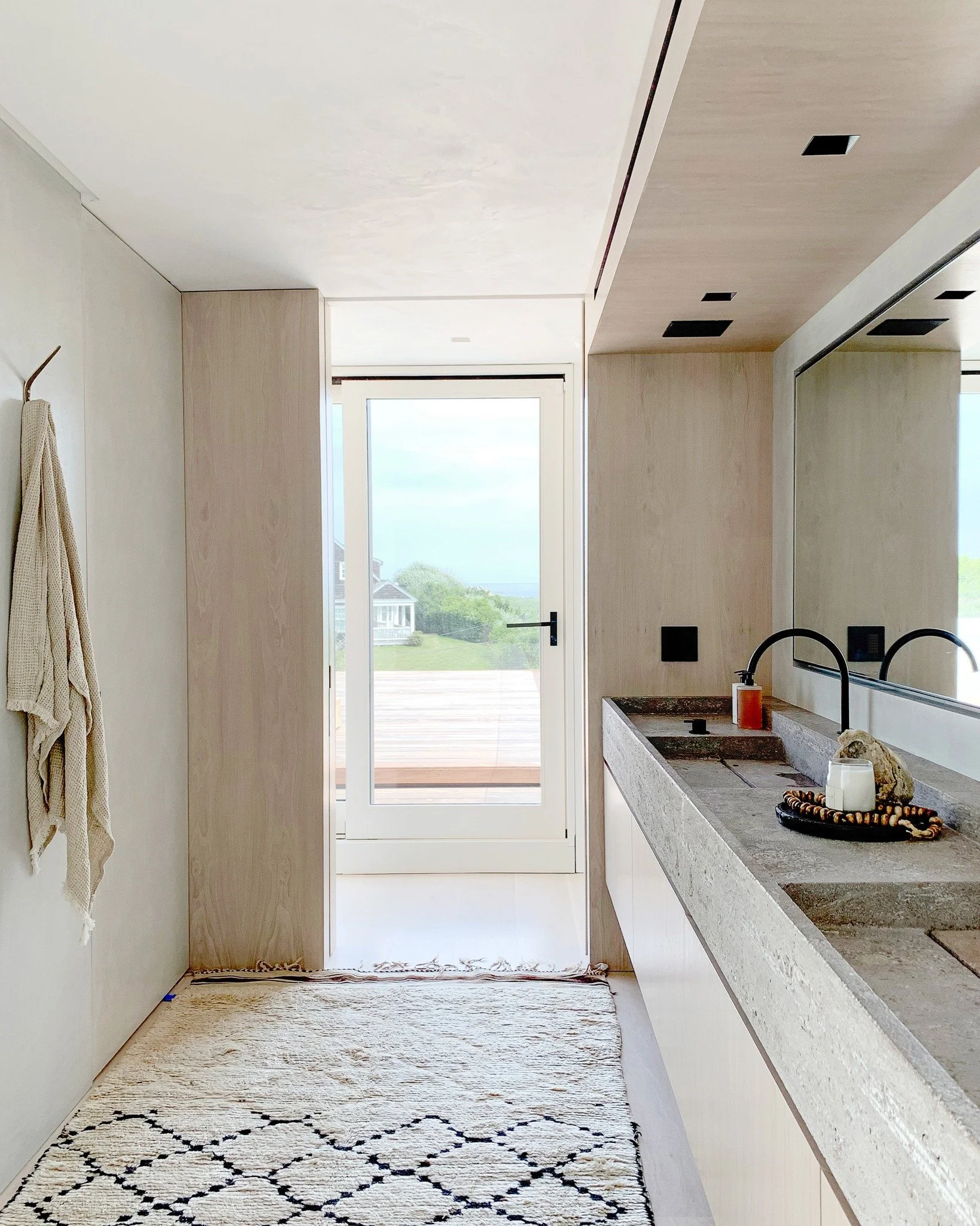 September might be the best time of year in Montauk.

At Surfside, the renovation was less about changing an already-special house than making it work better for the family living there&mdash;reorganizing arrival, cooking, gathering, sleeping and wor