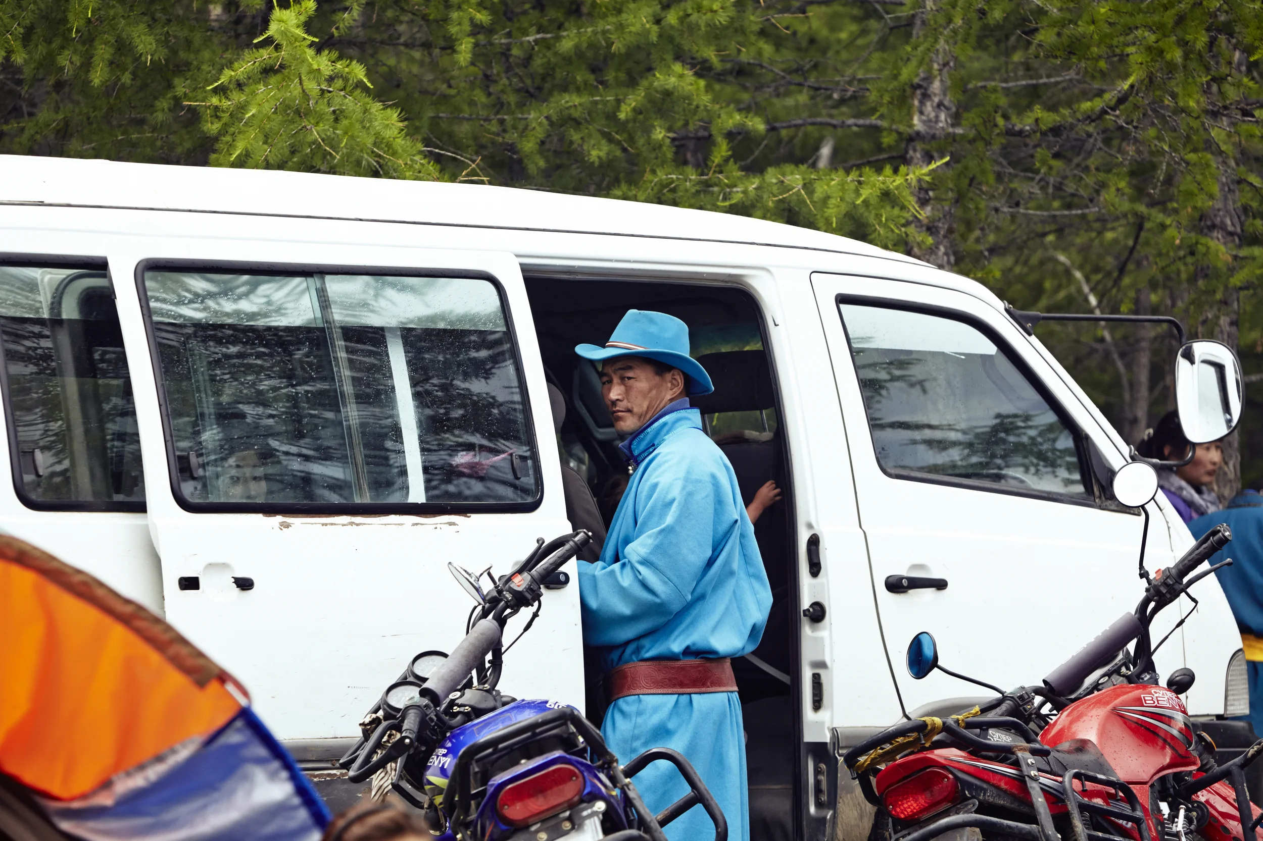 g_mongolia_3333.jpg