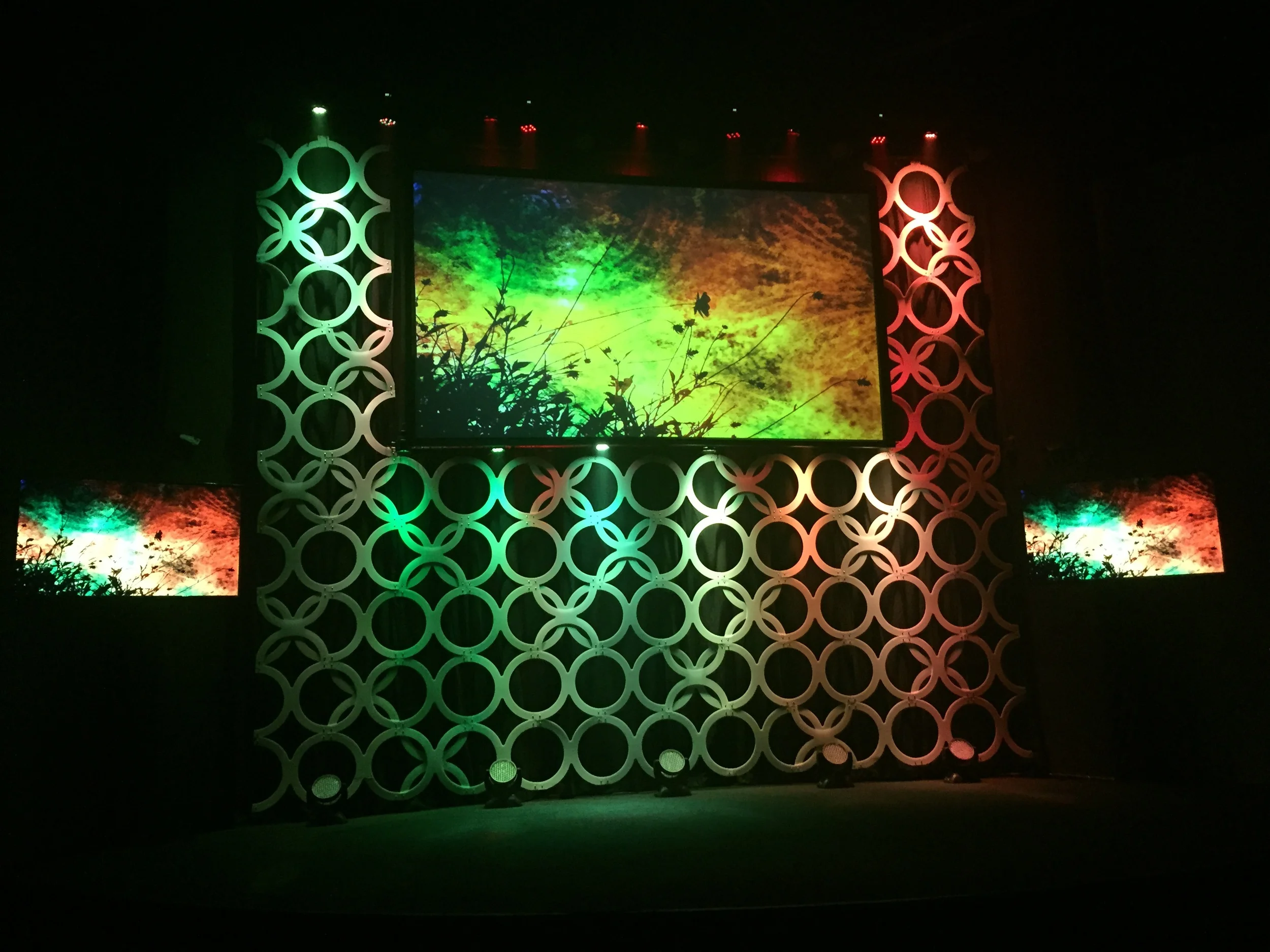 Journeychurch.tv - Crescent Moon Panels