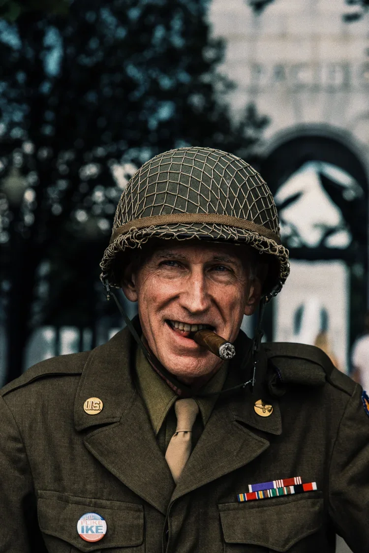 Find Official Veteran Portrait DC.webp