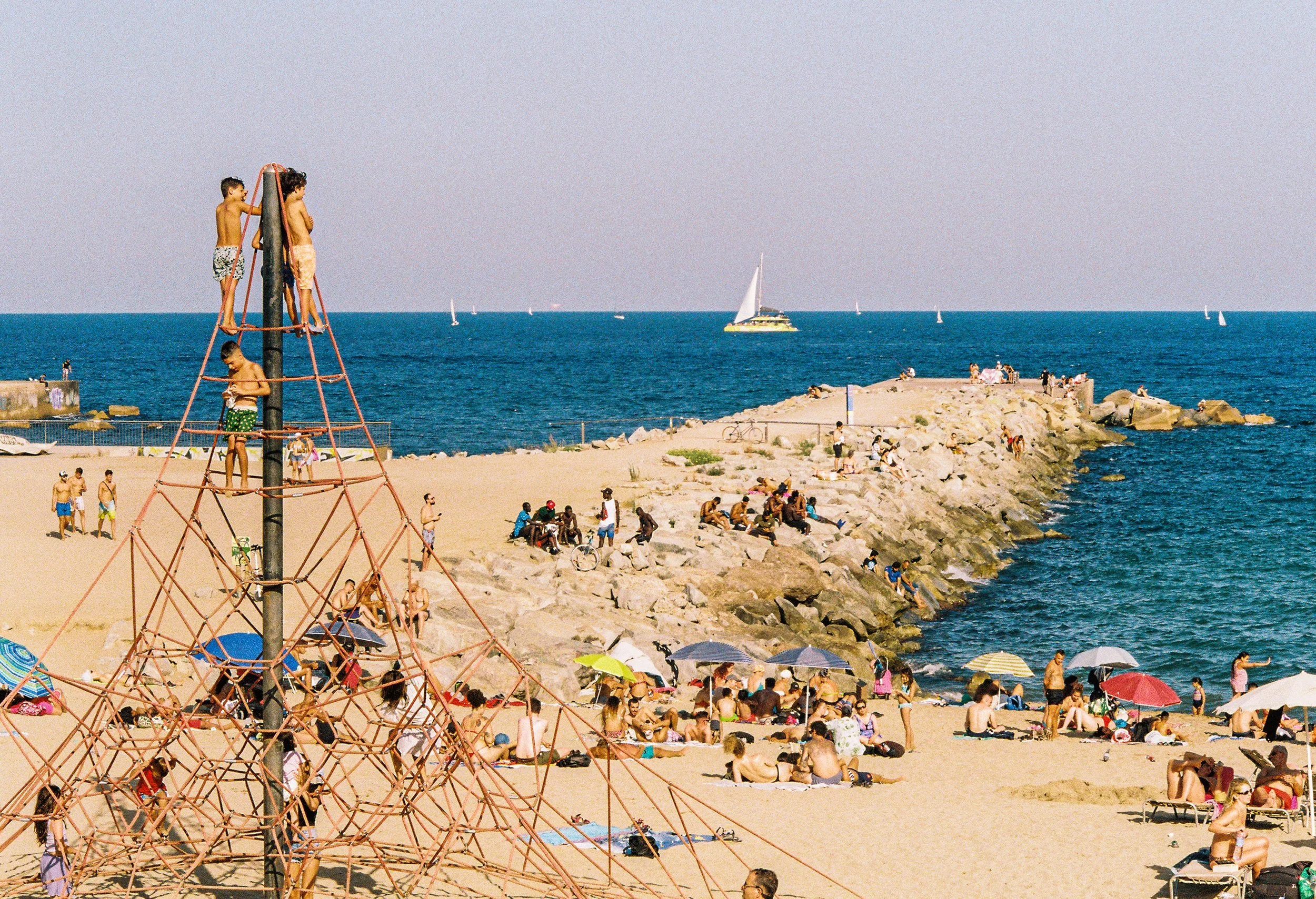 Boys Above Beach Sand Ocean Boats Canon F1 Film Barcelona.jpg