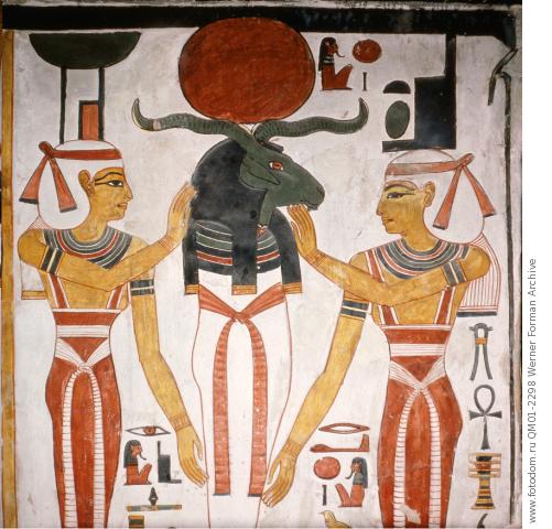 the coniunctio of Ra and Osiris, attended to by Nephythys and Isis 