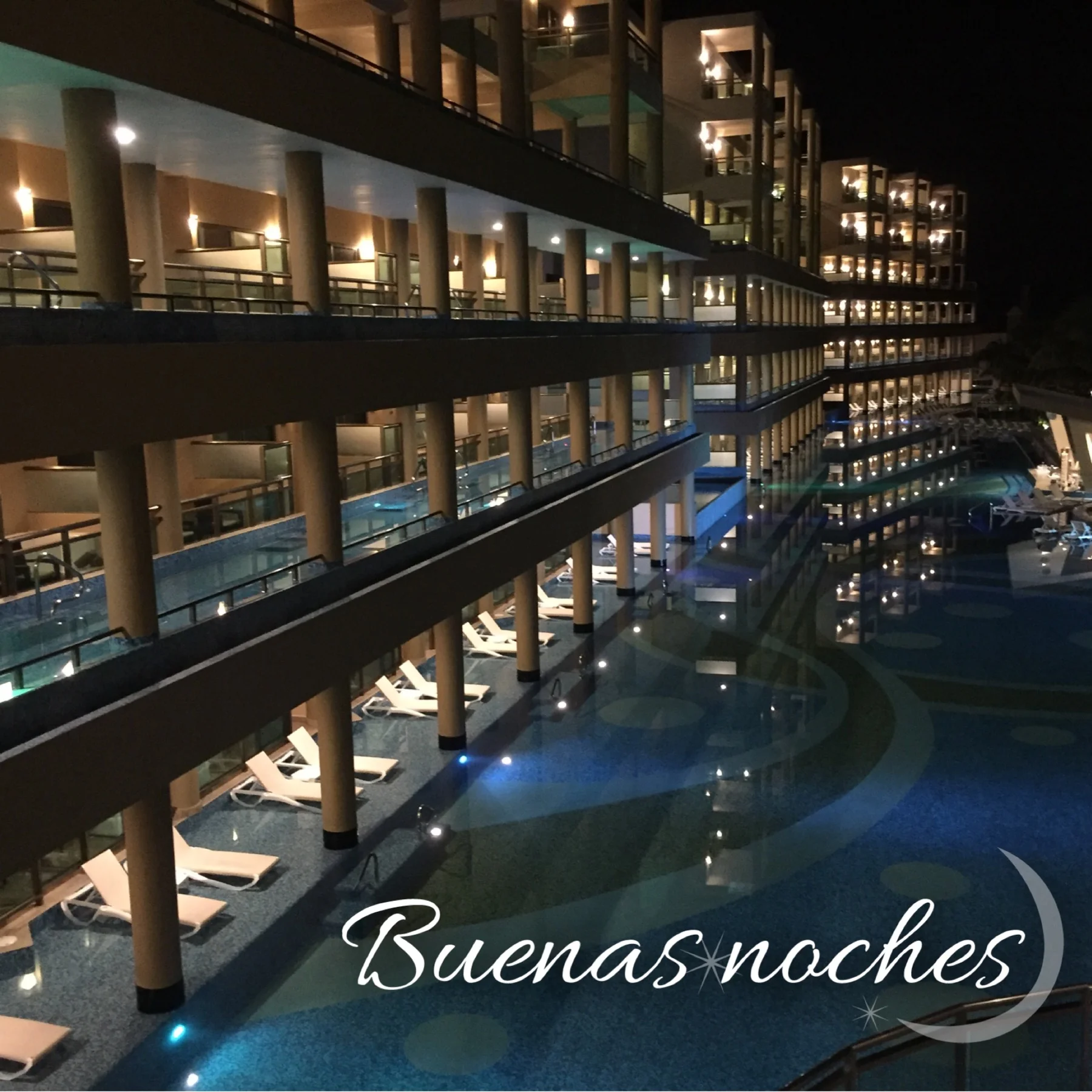 Wordless Wednesday: Buenos Noches