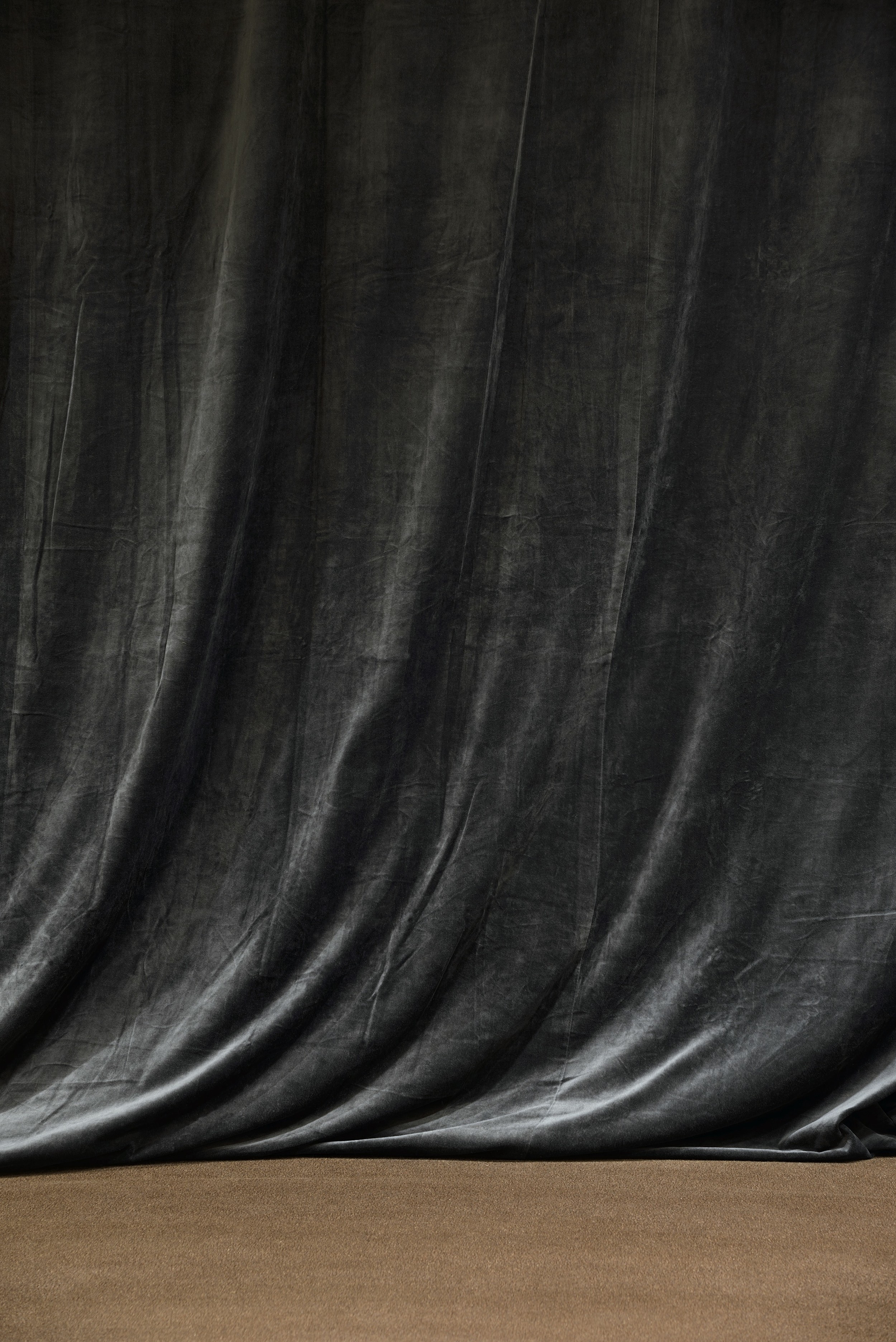   Velvet Curtain,   2014   