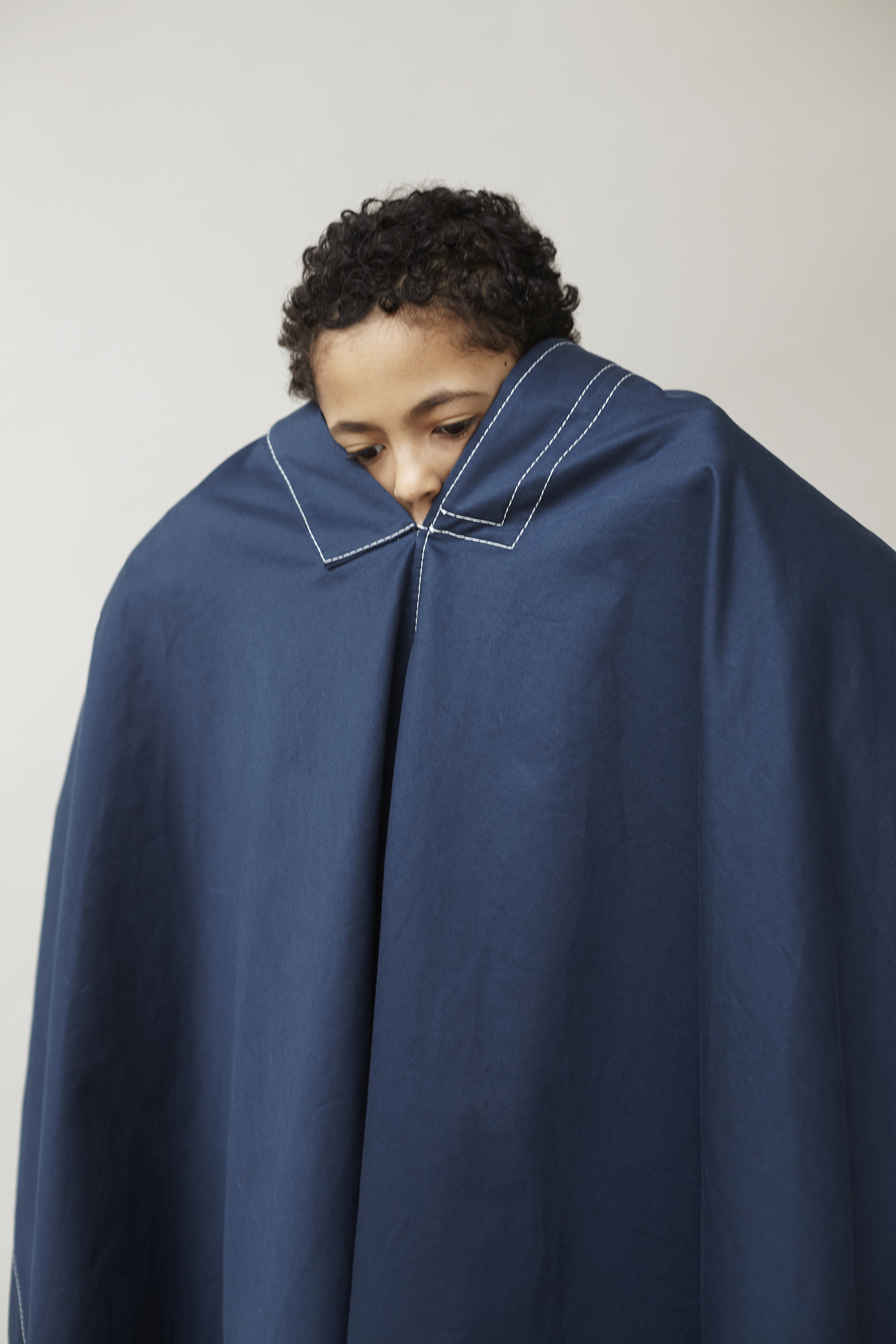  White stitching blue cotton cape ACNE. 