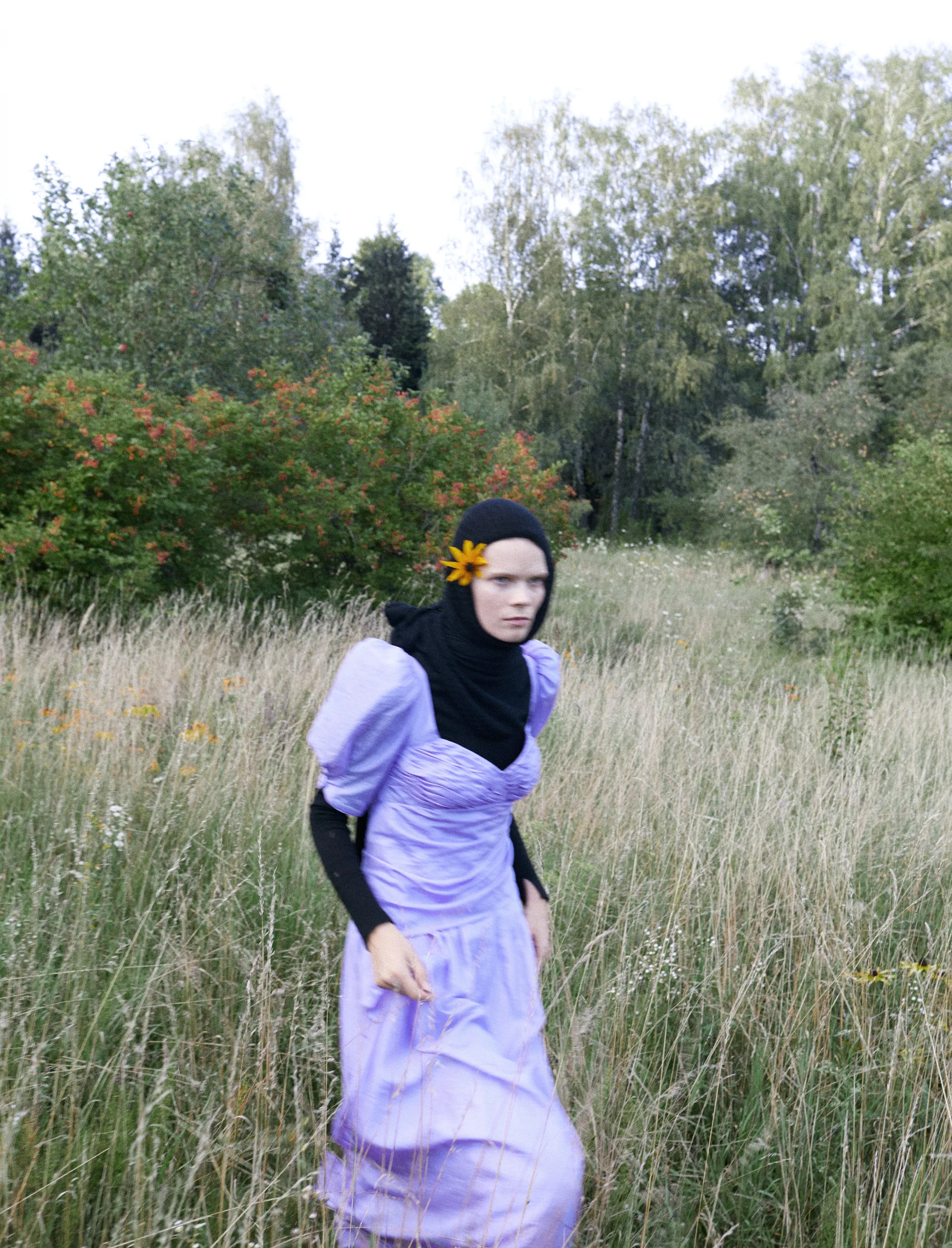 Dress Anna October х Nadiia, turtleneck Ambush, Sweater as a headband Uterque