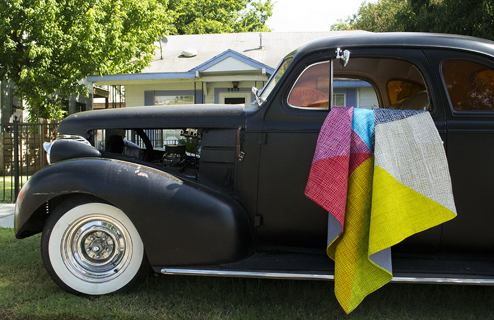 Had to include this shot. I love the quilt AND the car!