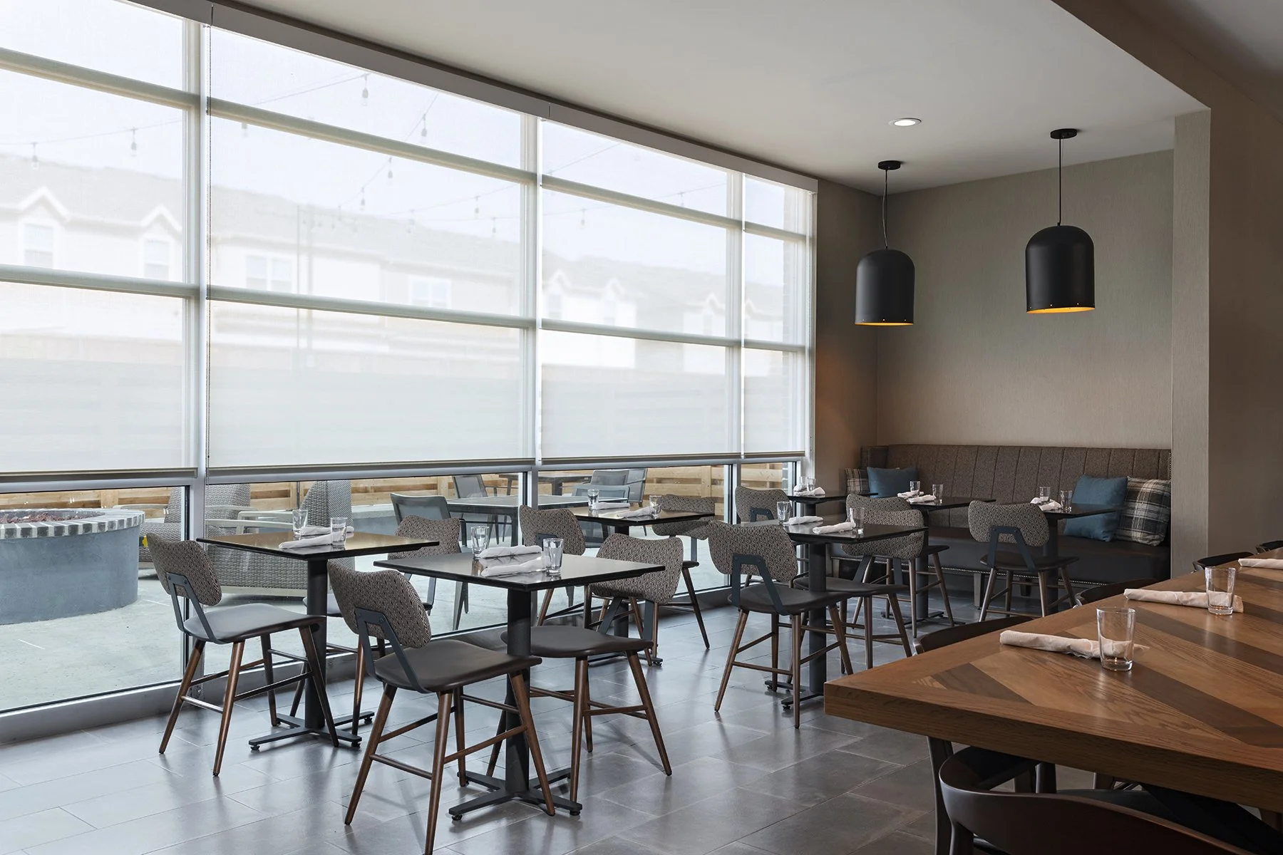 four-points-restaurant.jpg