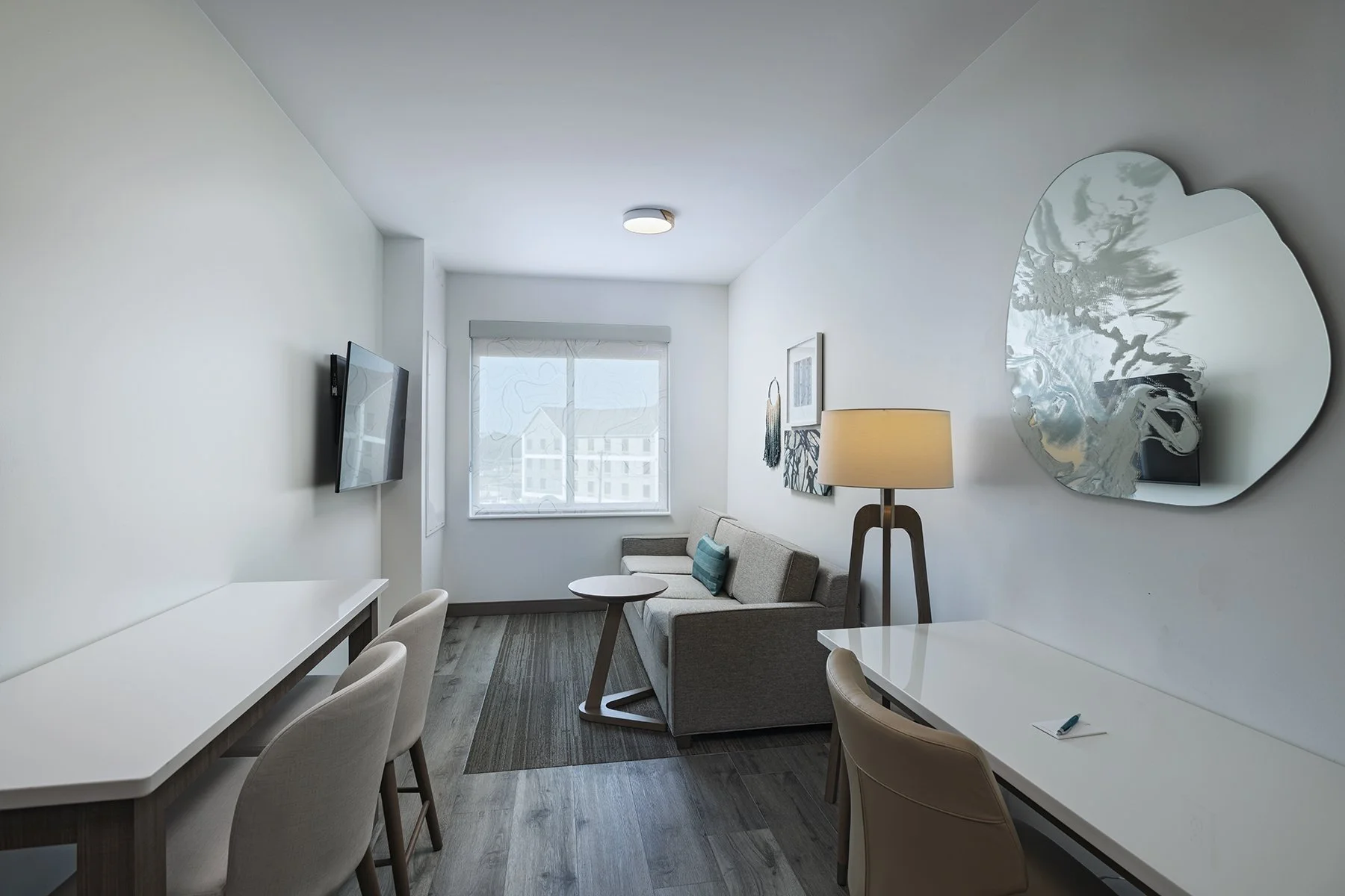 one bedroom king suite_living room.jpg