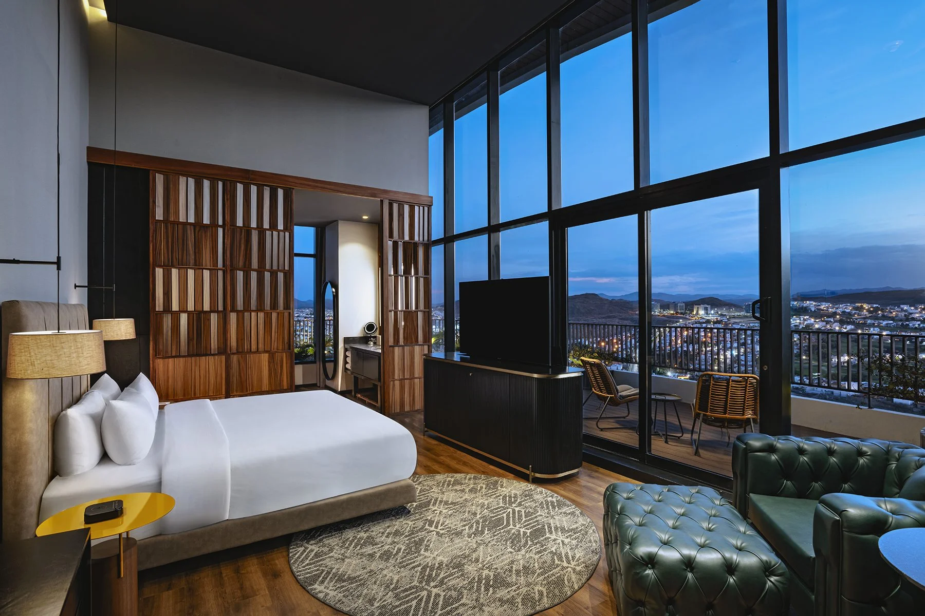 AK_CUUAK_master suite_evening.jpg