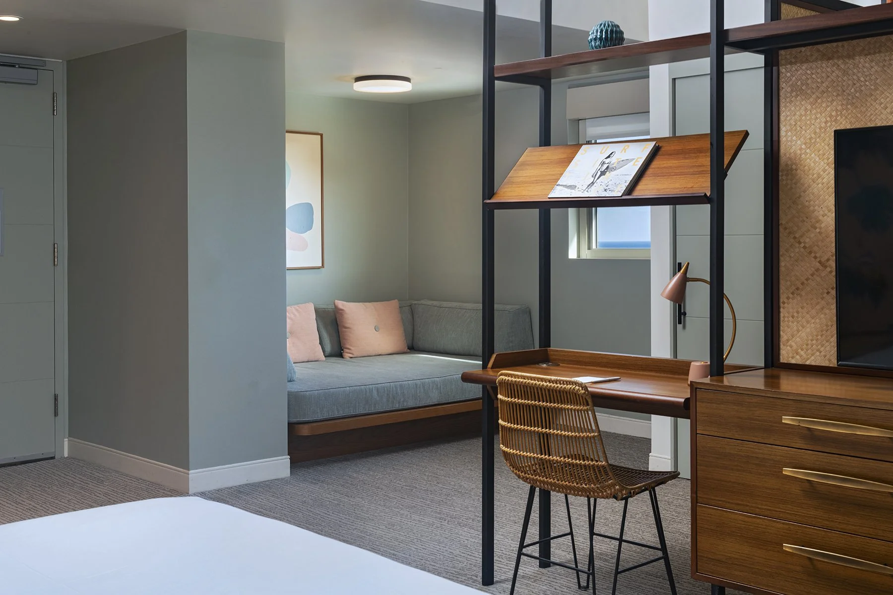 1615_desk and corner.jpg