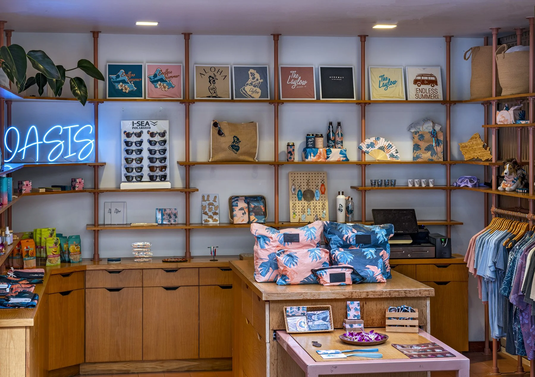 gift shop.jpg