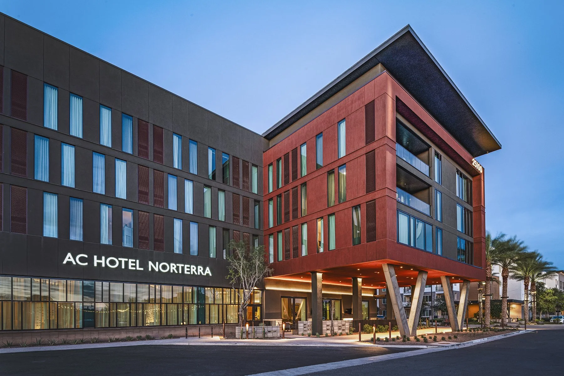 AC Hotel Phoenix Norterra