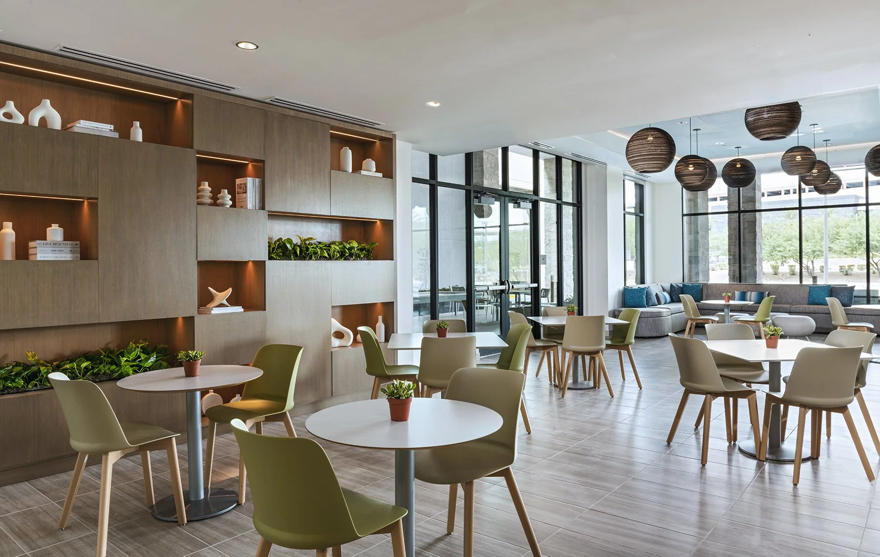 LASPE_breakfast area.jpg