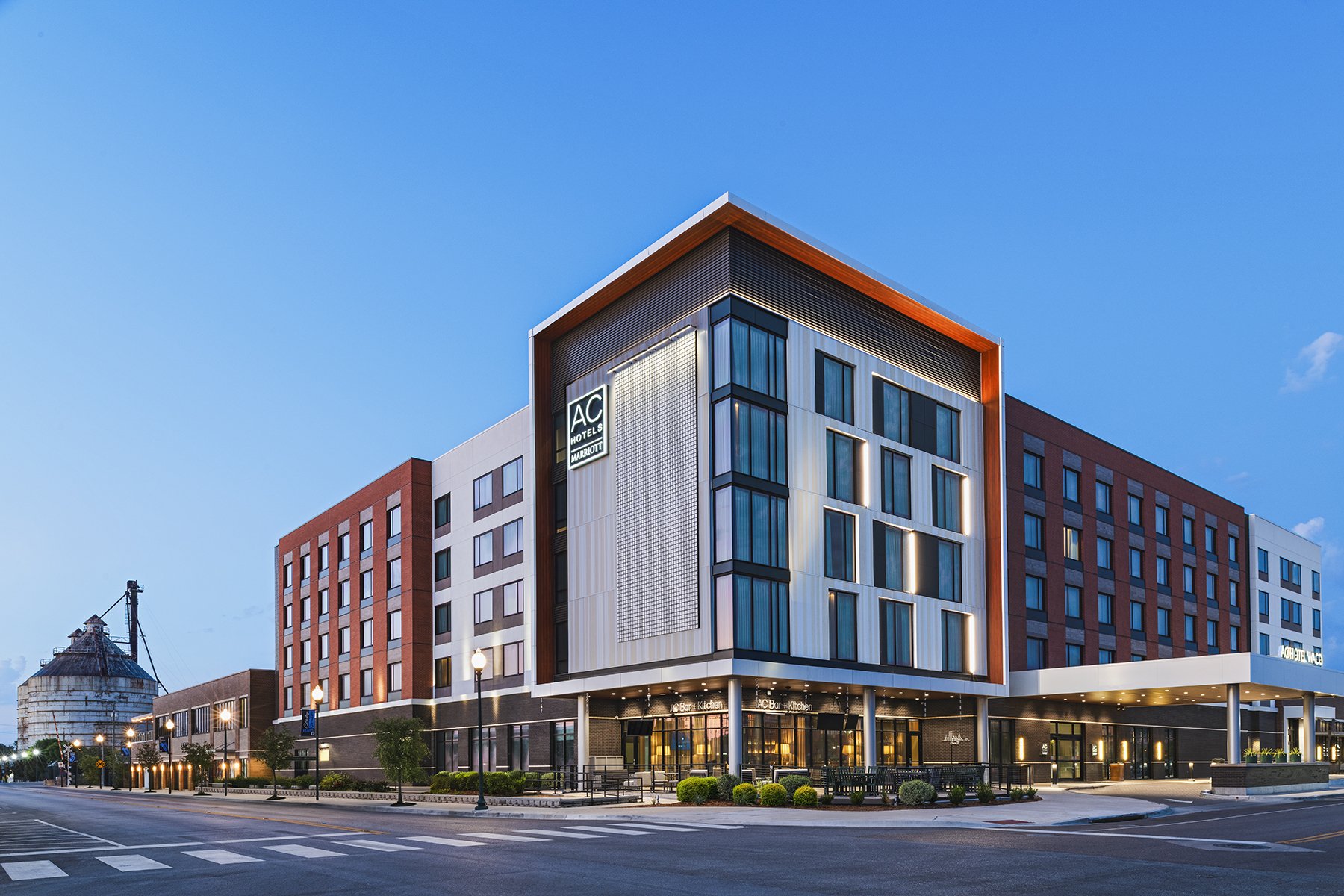 AC Hotel Waco Downtown