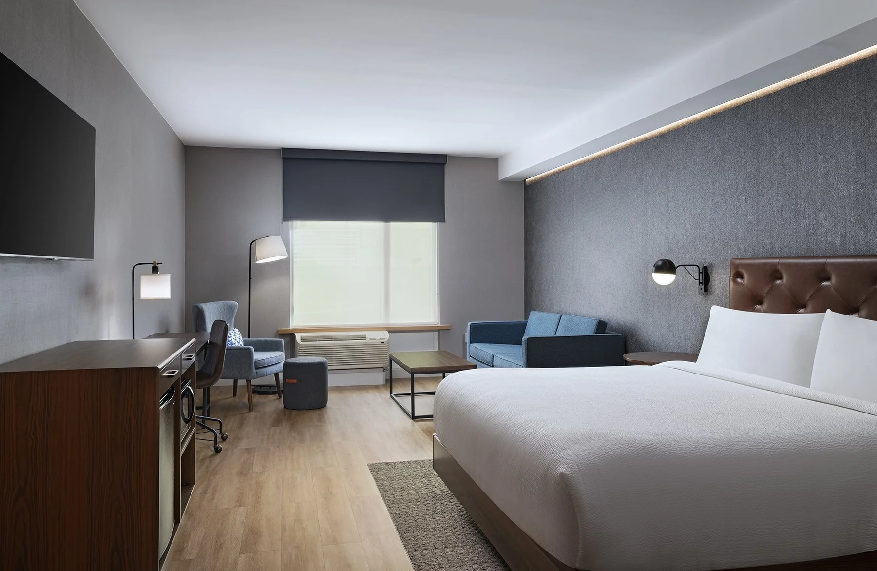 deluxe king bedroom AB.jpg