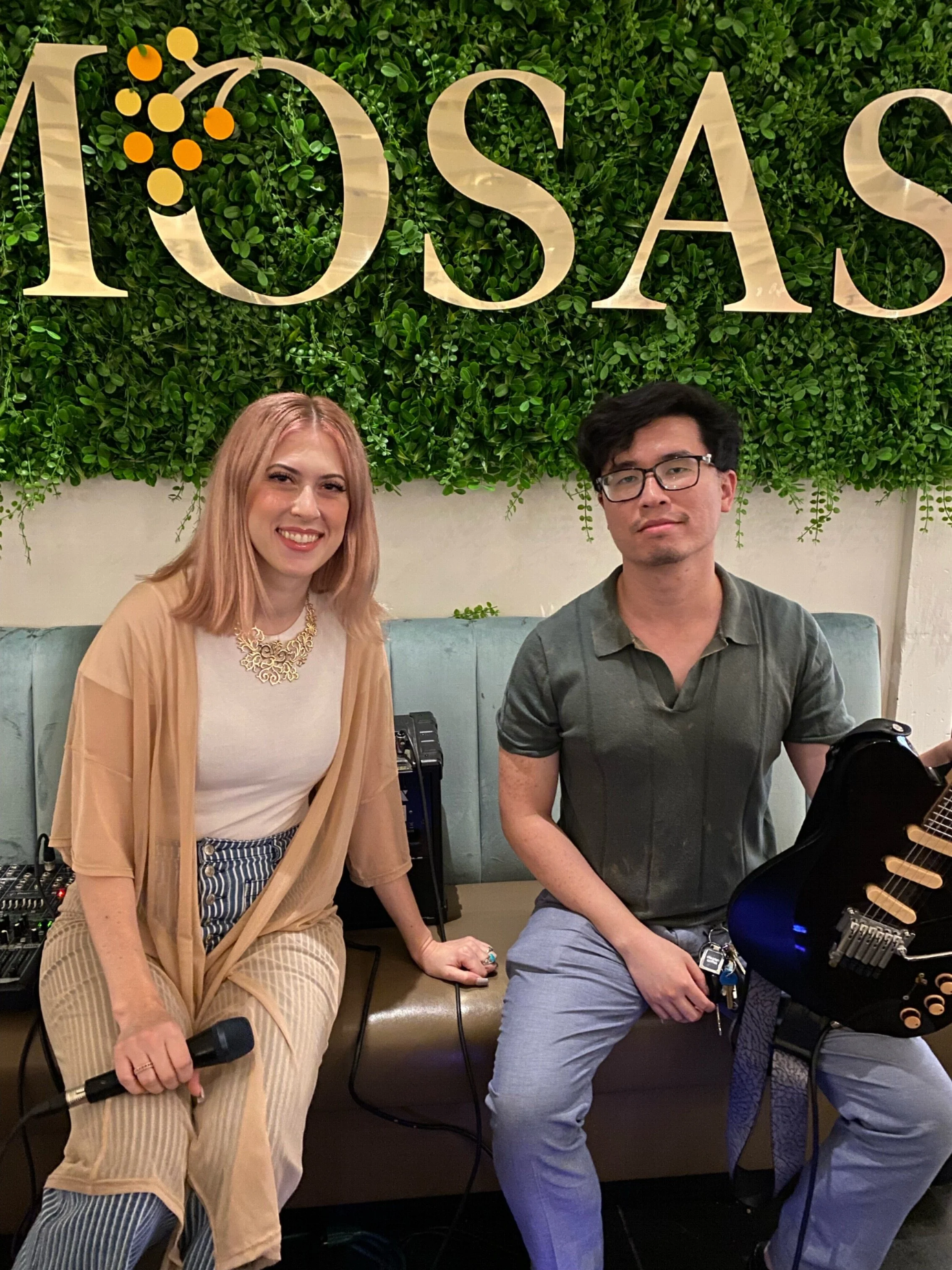 Mimosas Kitchen and Bar 