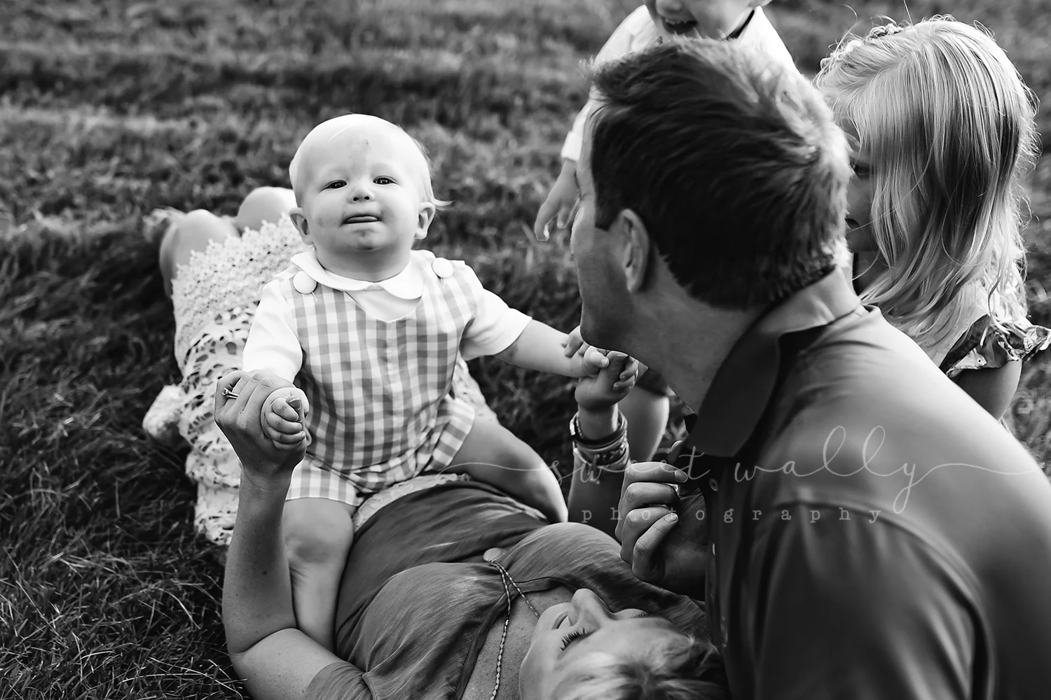 blog8_family photographer in bowling green.jpg