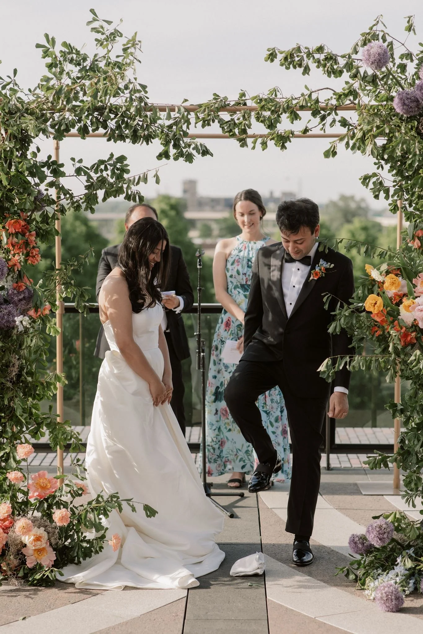 chuppah outdoor mazel tav glass stomp