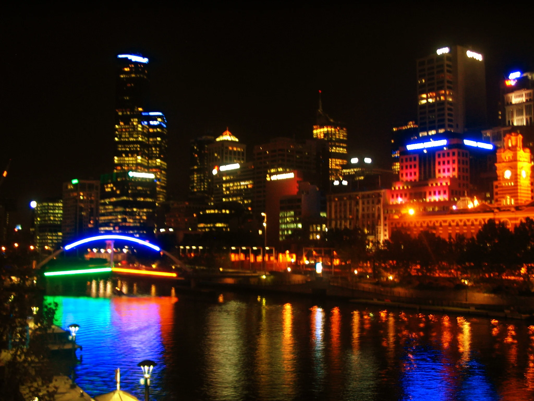 2.ped bridge melb skyline.JPG