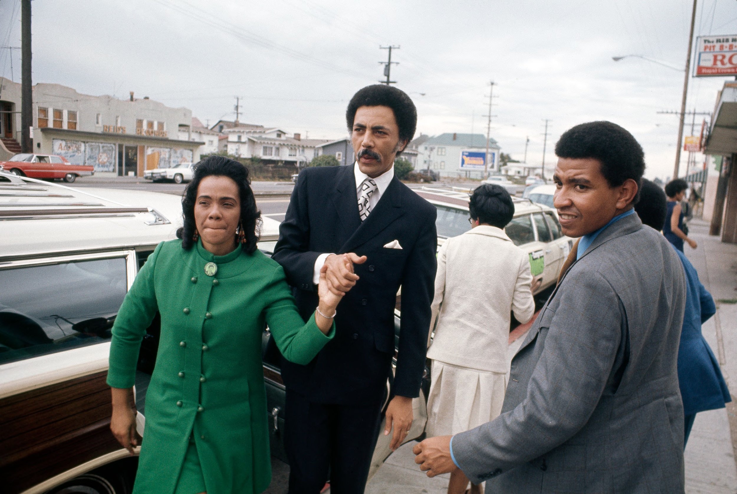 Ron Dellums & Coretta Scott King arrive at a Dellums for Congress campaign event.