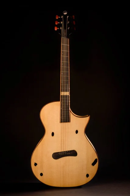 skytop-guitars-1758.jpeg