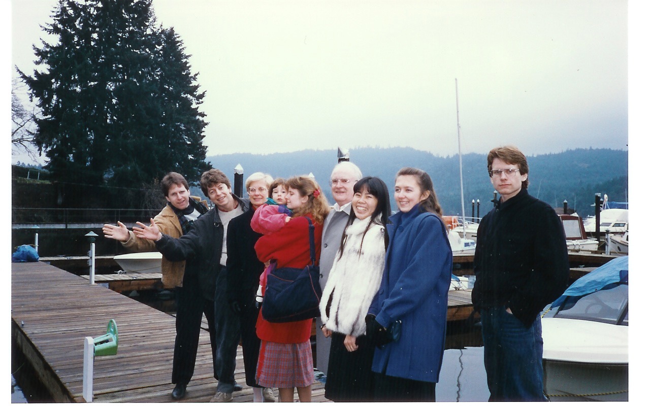 After travelling in East Asia, we lived with my parents for about two years in Victoria. Pictured here are Clark, Brenda's husband Michel, Mom, little Amandine, Brenda, Dad, Ruby, Clark's wife Jacqueline, and me.
