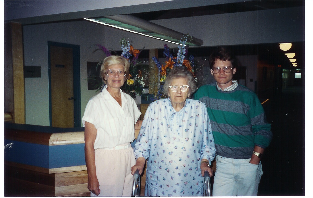 With Mom and Grandma Young in Carlyle, not long before she passed away.