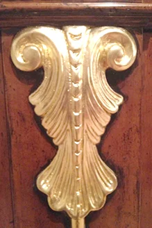 dresser5.jpg