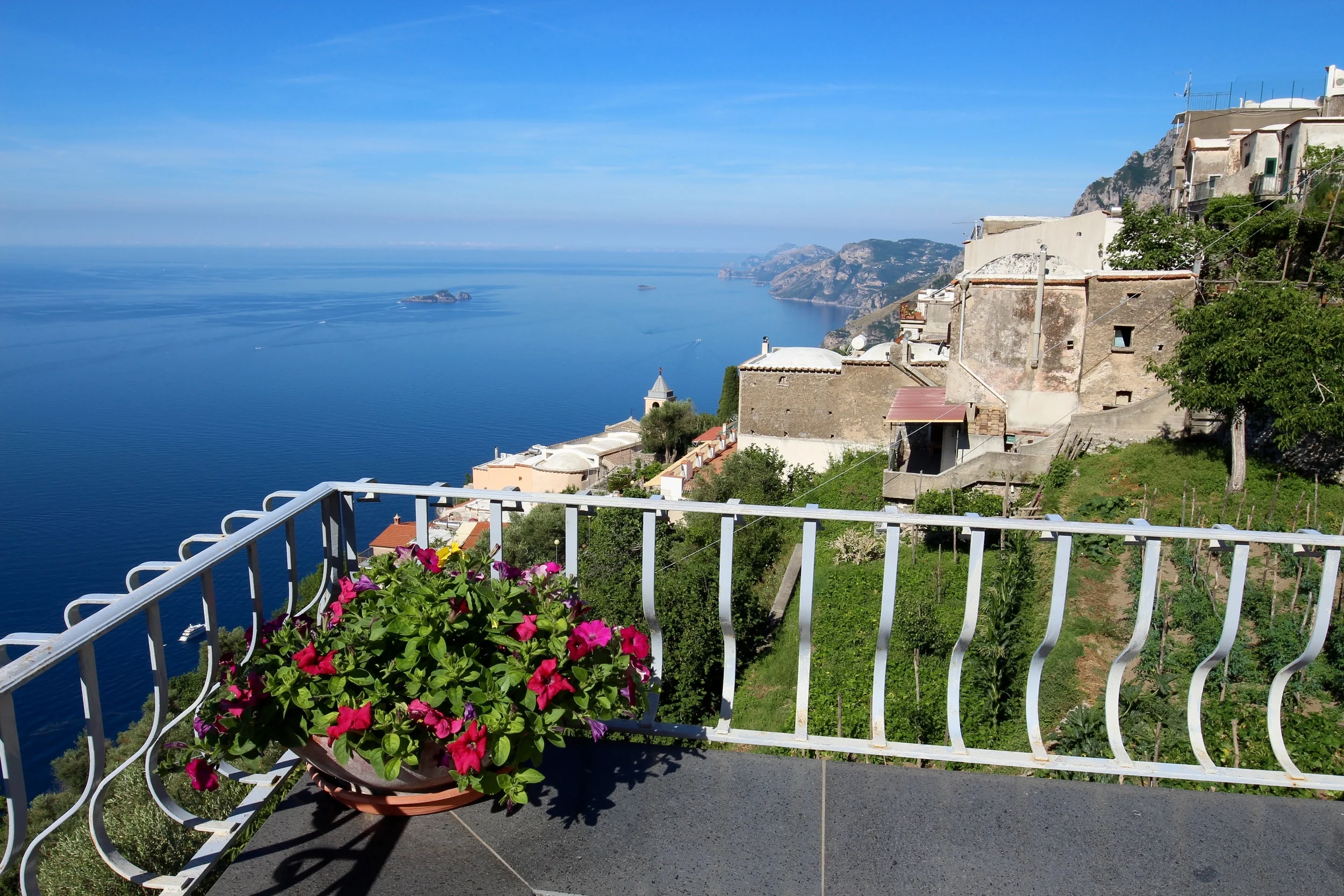 Overlooking the Salerno Gulf (Nocelle)