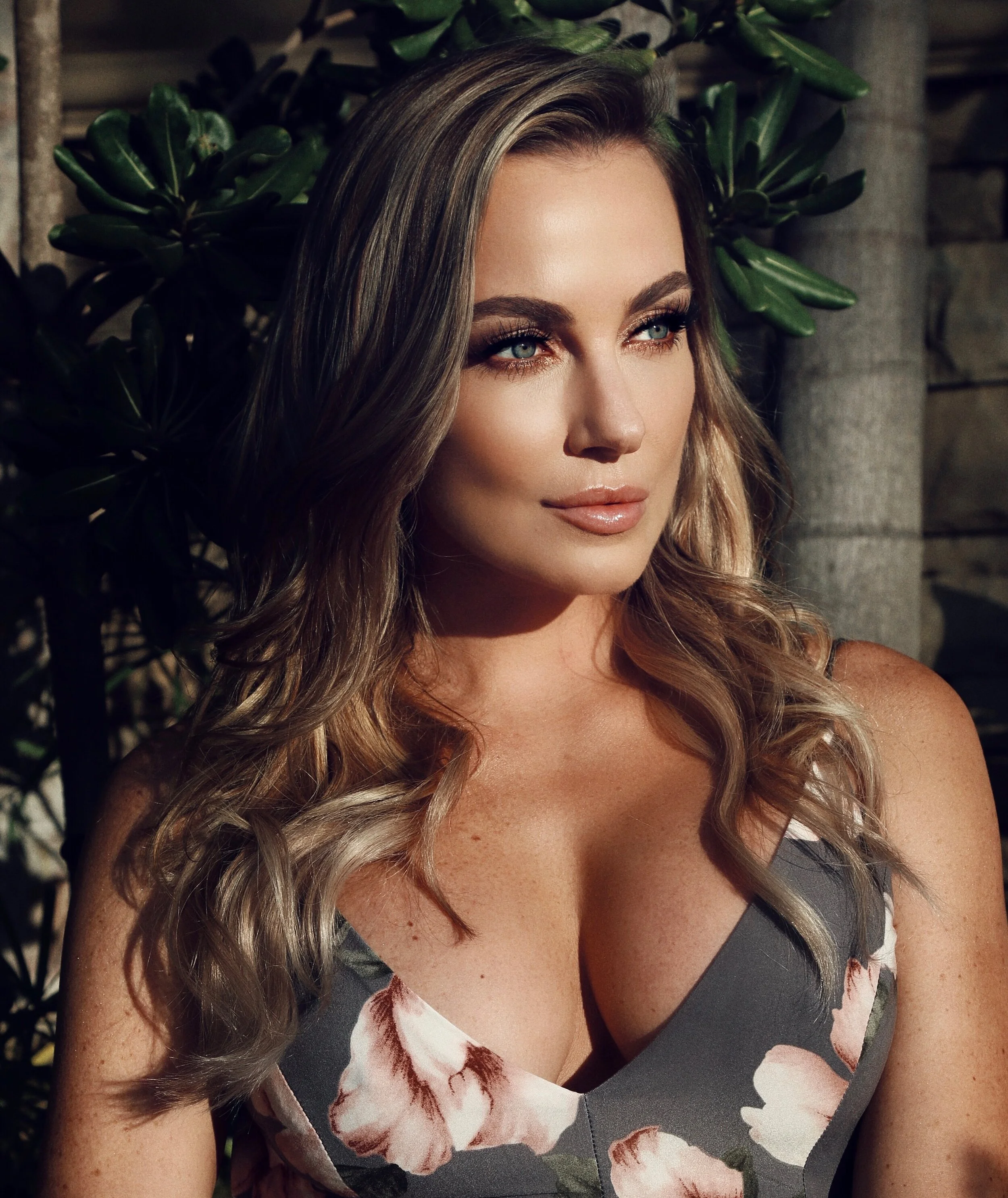 Amber Nichole Miller- Tina Mitoyan Photography 