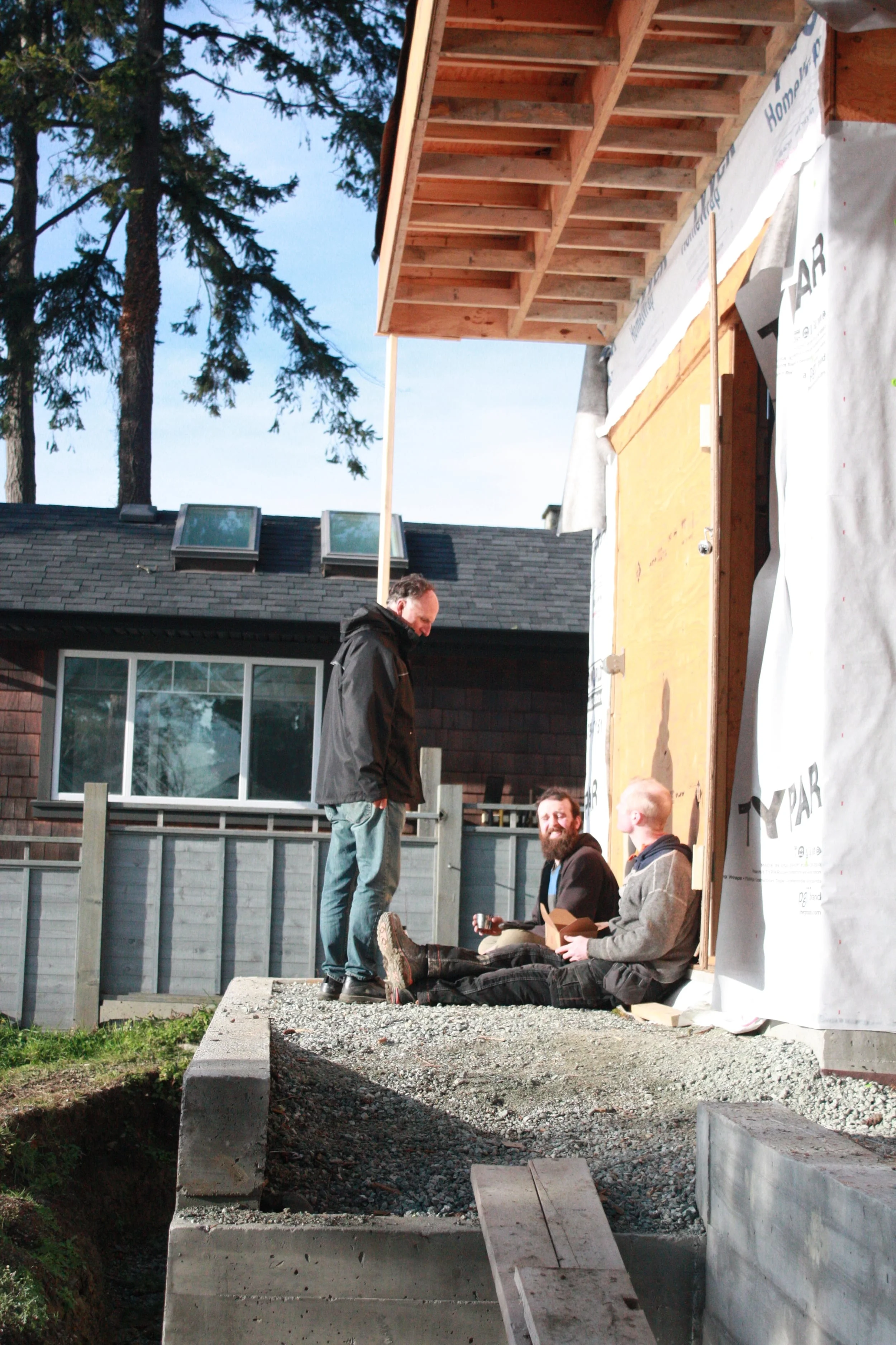 The lunch crowd enjoying some sun.