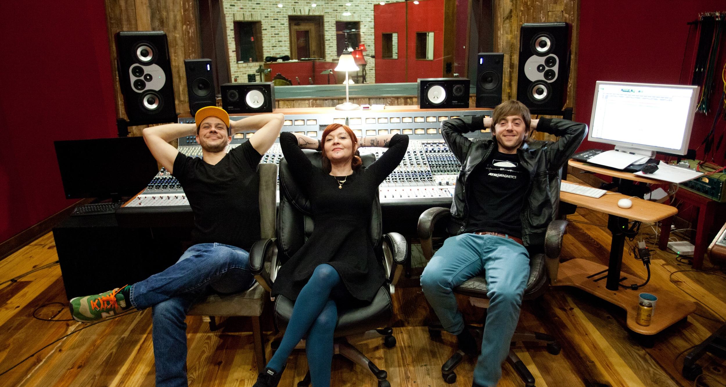 meschiya-header-4.jpg